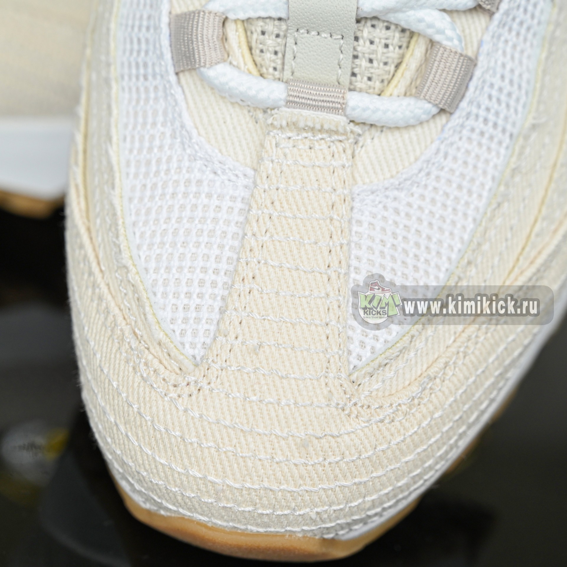 Levi's x Nike Air Max 95 