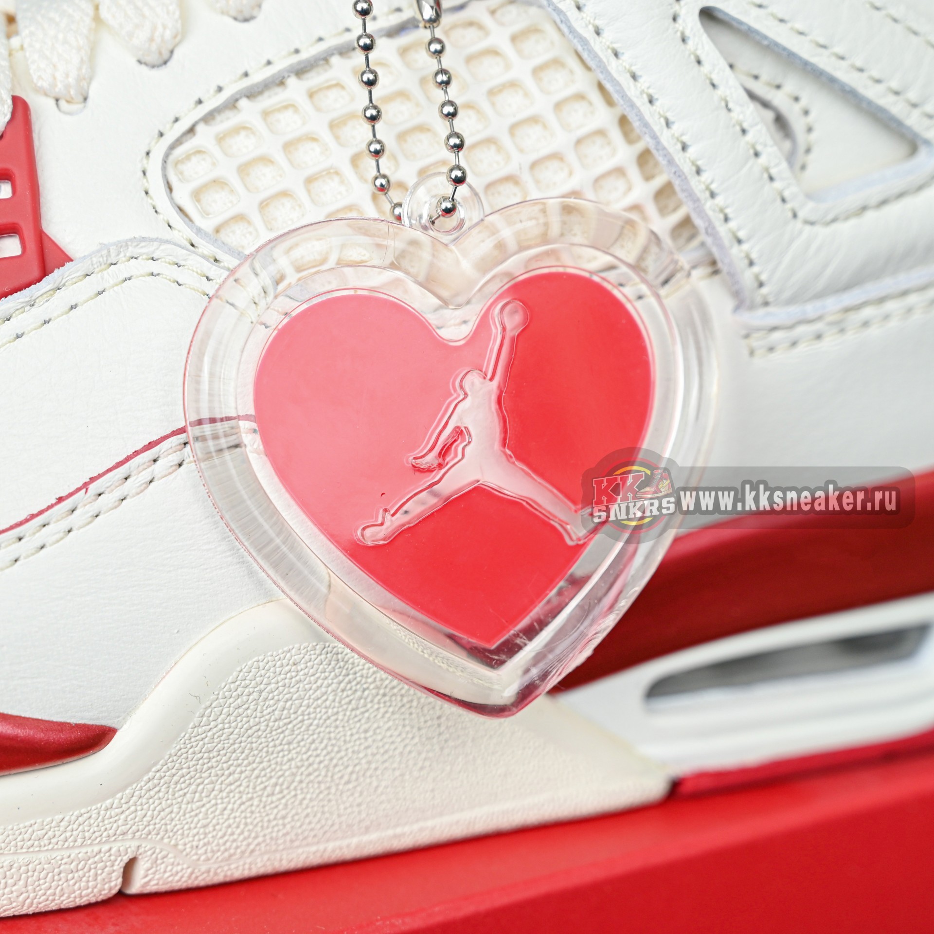Air Jordan 4 Retro“Sierra Red” HV0823-108