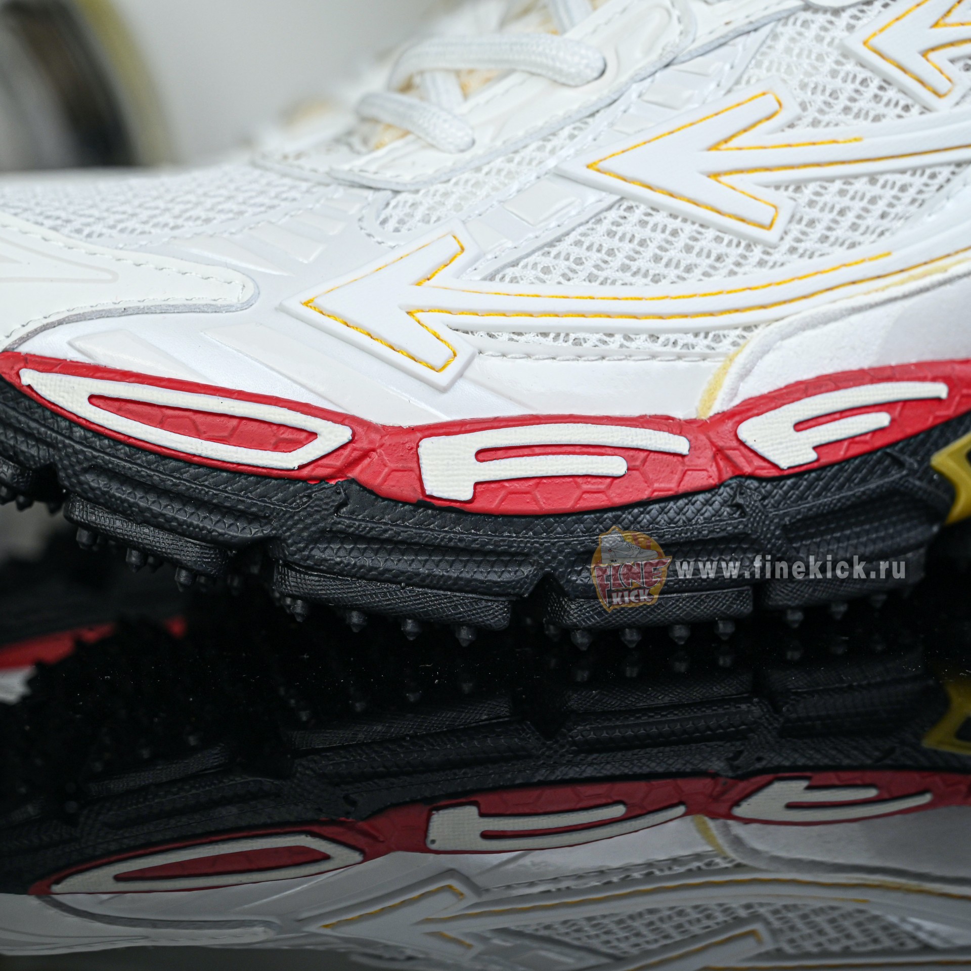 OFF-WHITE BE Right Back AC5239