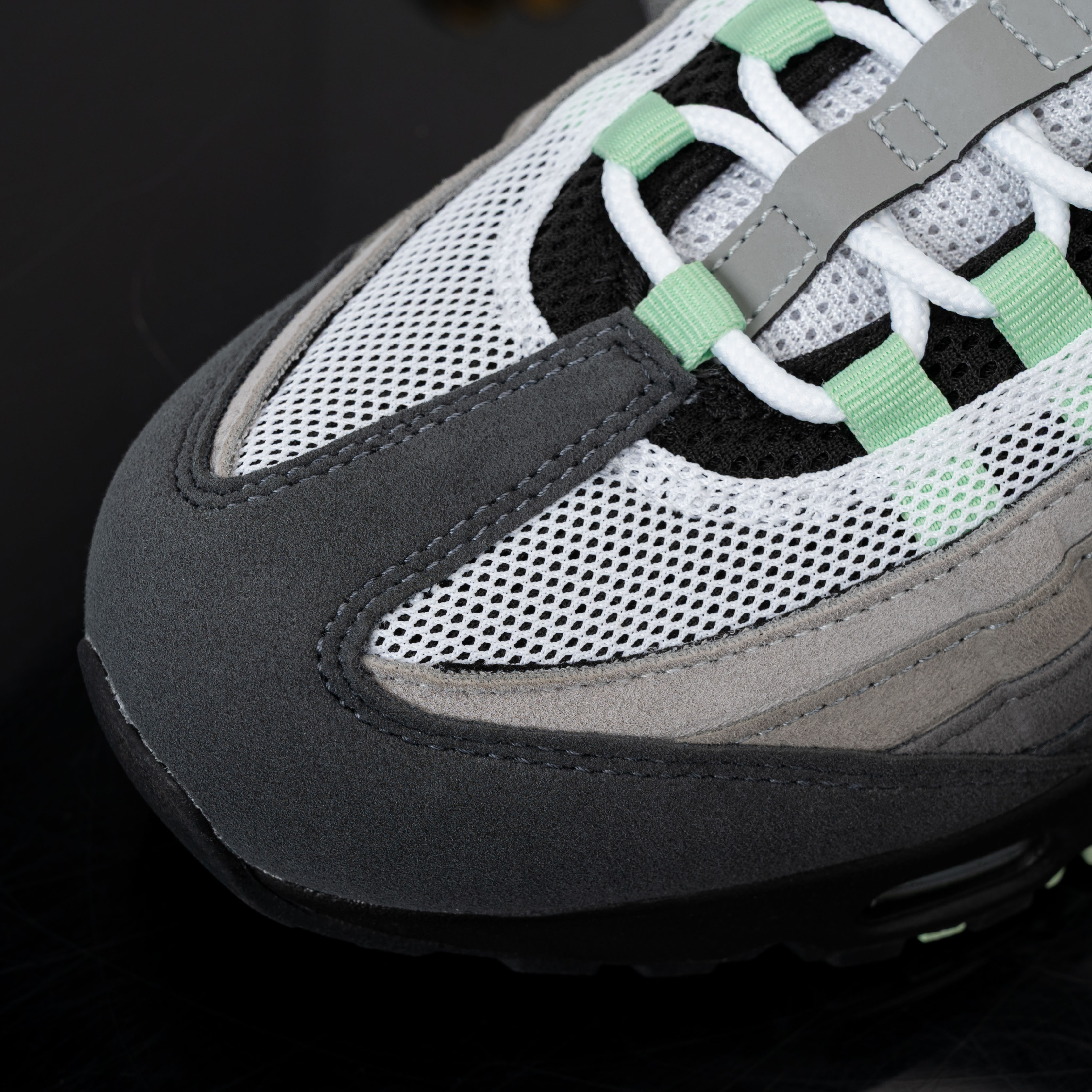 Nike Air Max 95 Big Bubble “Black Fresh Mint” HJ5996-005
