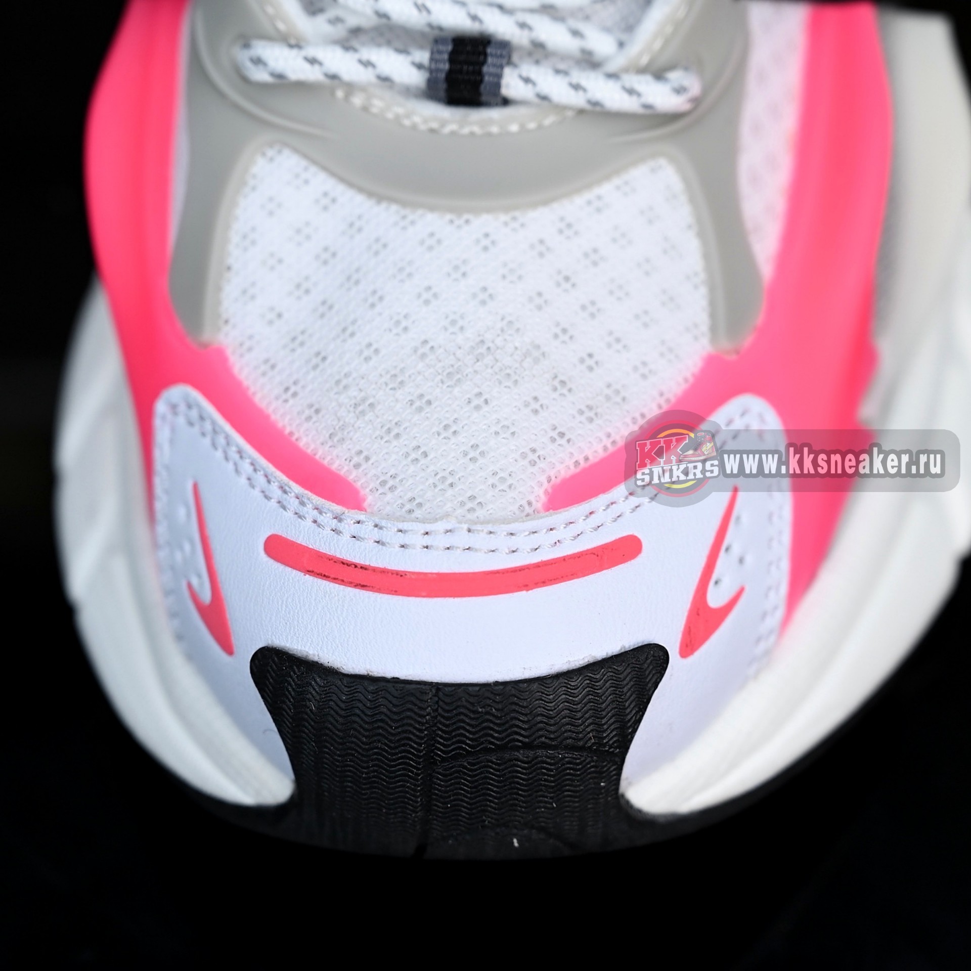 Adistar Jellyfish “PinkWhiteBlack” IG1738