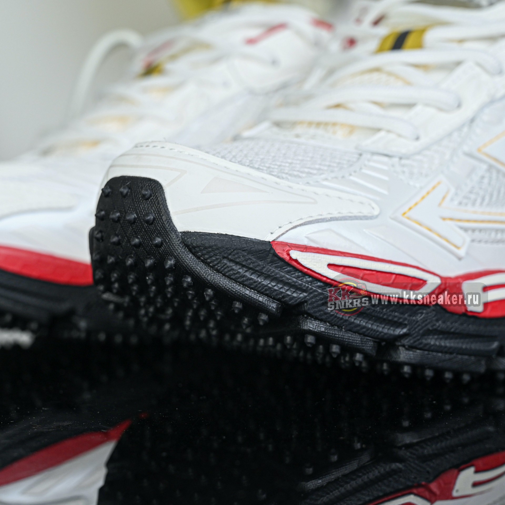 OFF-WHITE BE Right Back AC5239