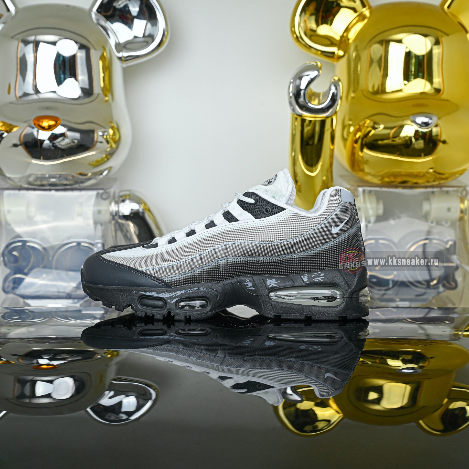 Yu-Gi-Oh! x Nike Air Muscle 95 II7404-100