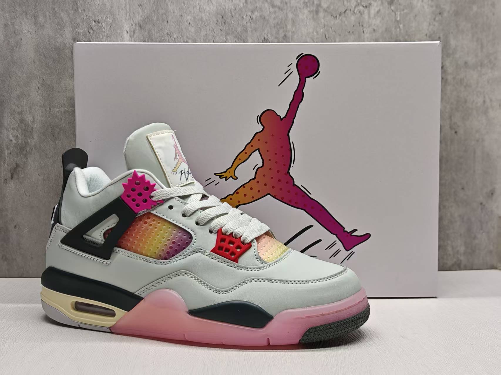 Air Jordan 4 Retro Comic JA1135-100