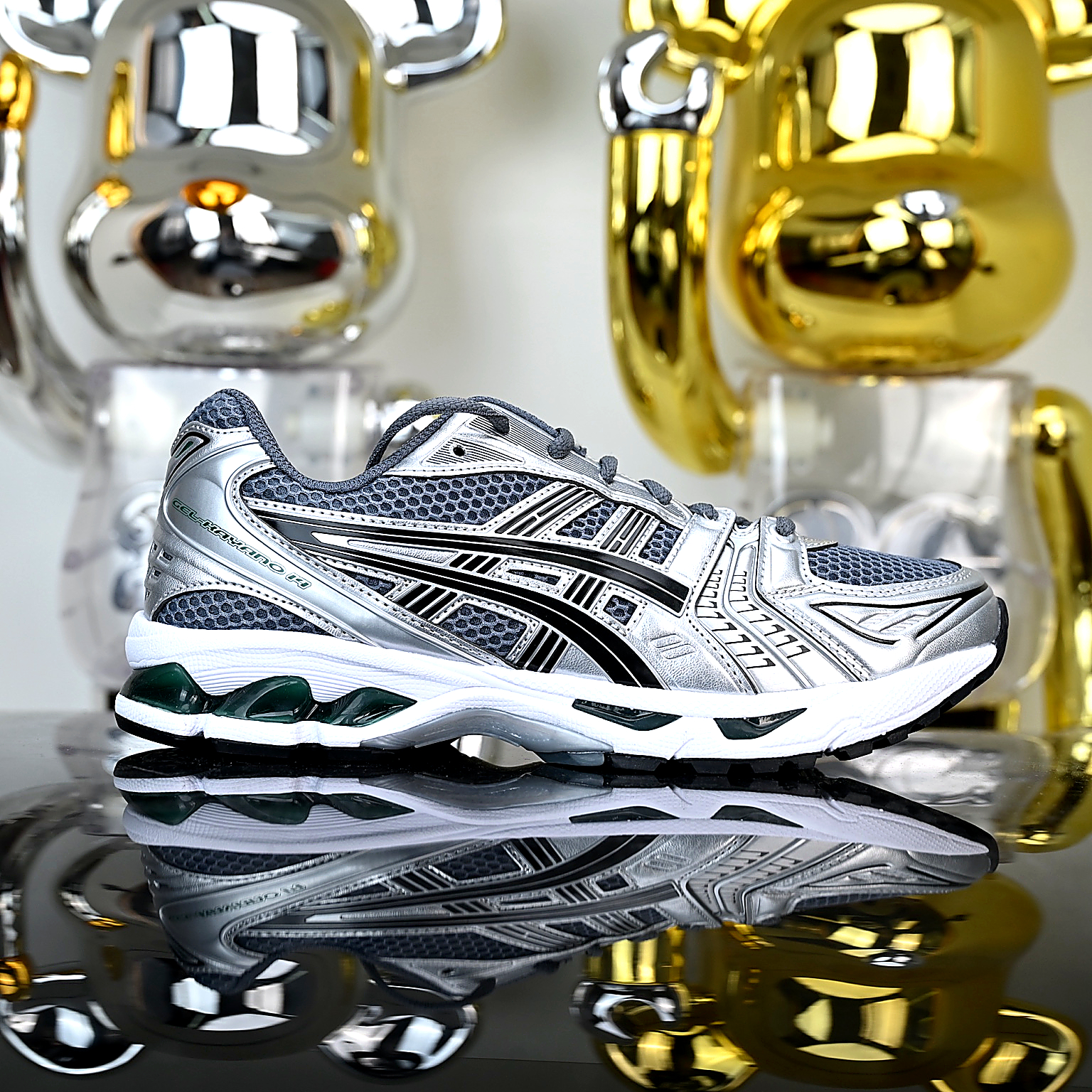 ASICS GEL-Kayano 14  1203A537-020