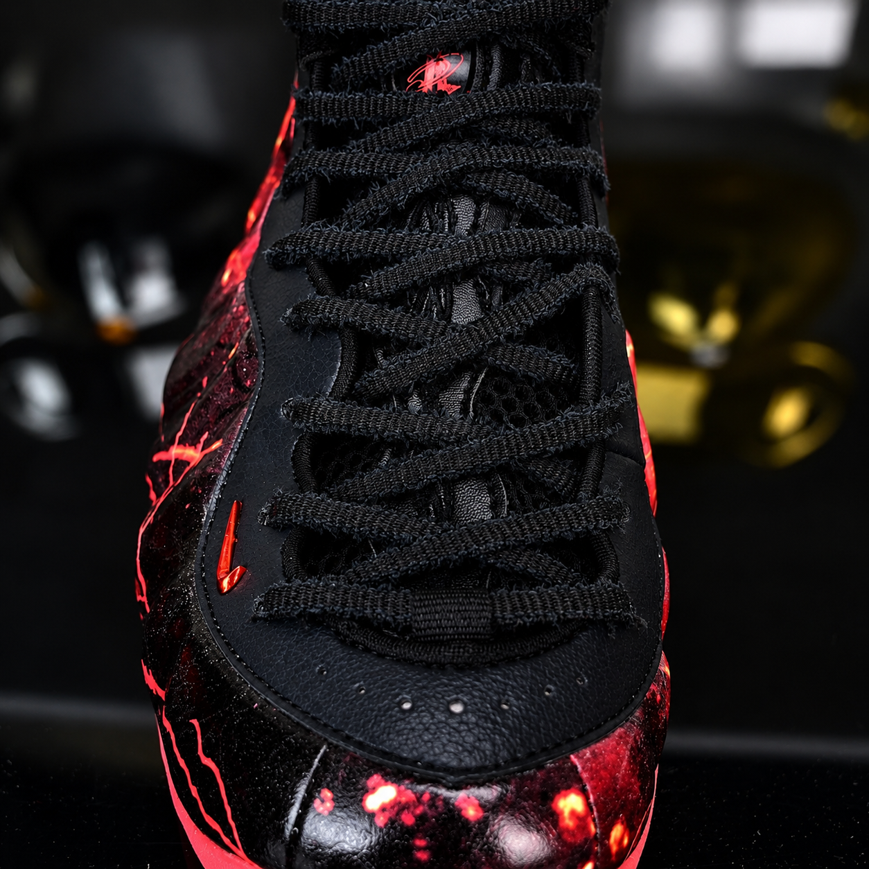 Nike Air Foamposite One Premium x Stranger Things “Mind Flayer”