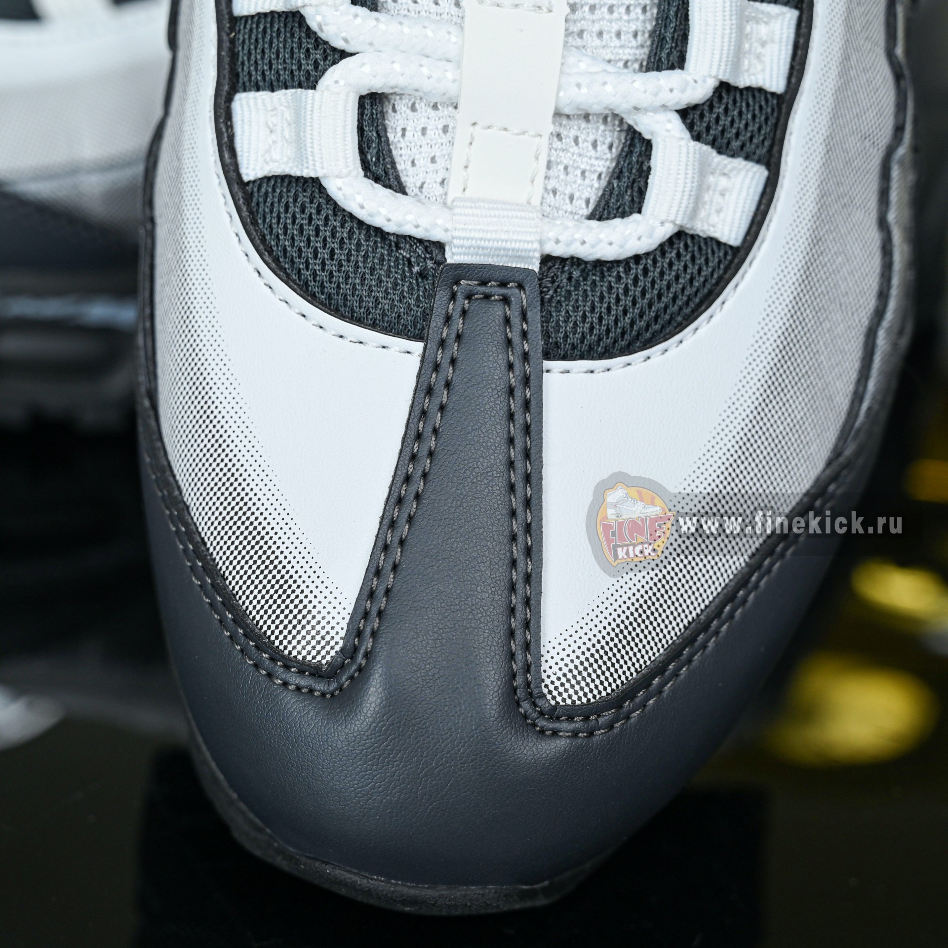 Yu-Gi-Oh! x Nike Air Muscle 95 II7404-100