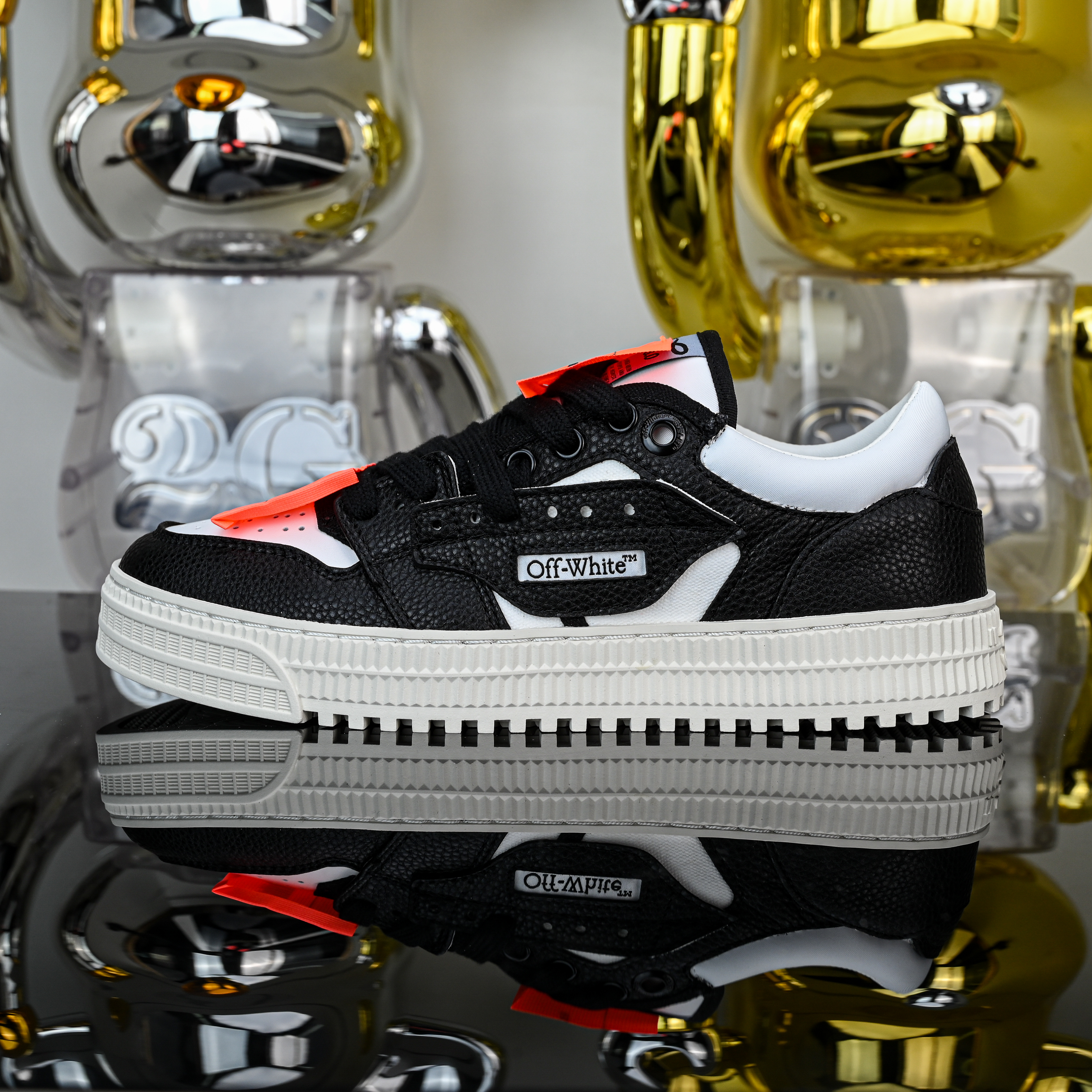 OFF-WHITE 3.0 Off Court OMIA29KS26LEA0010110