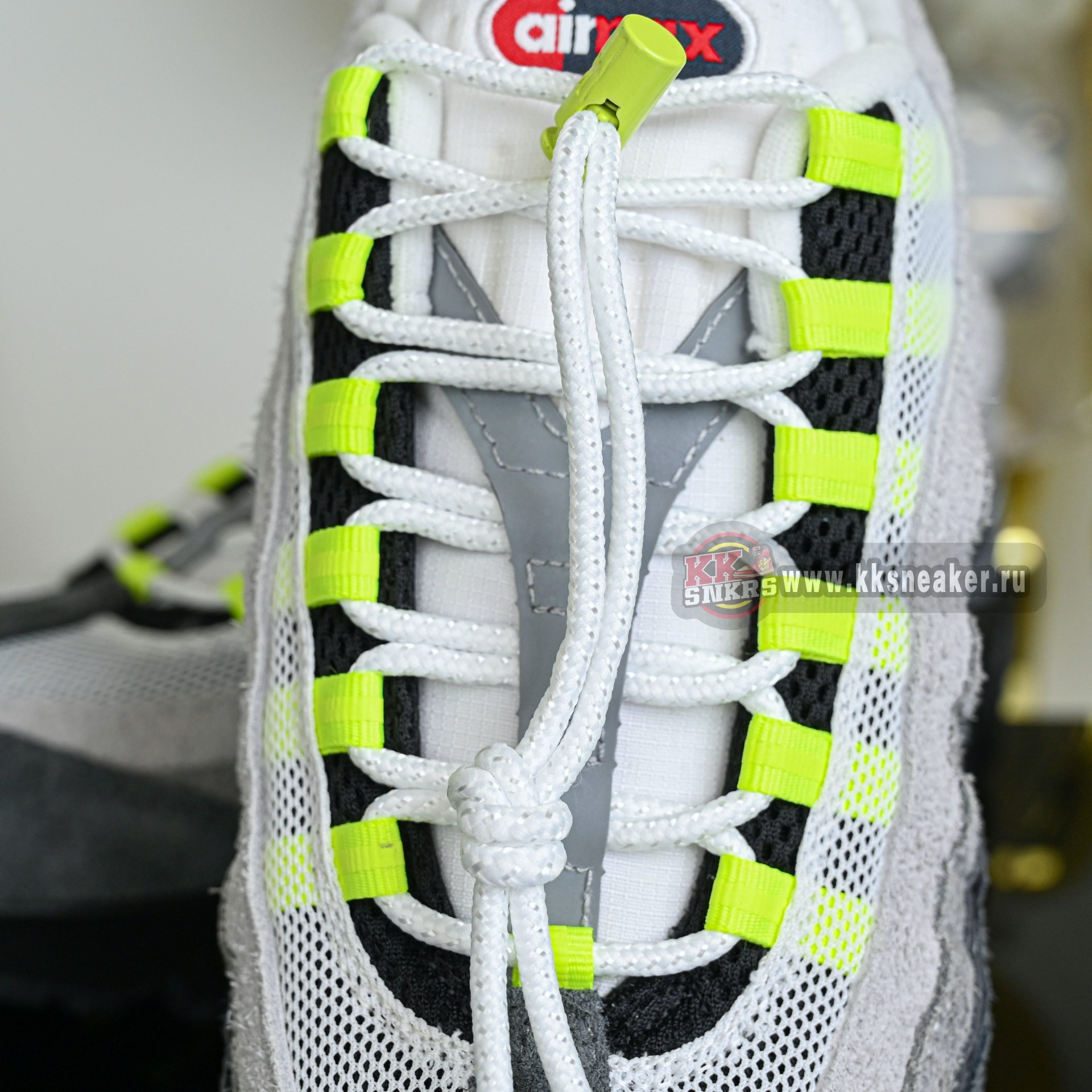 UNDEFEATED x Nike Air Max 95  IB4523-004