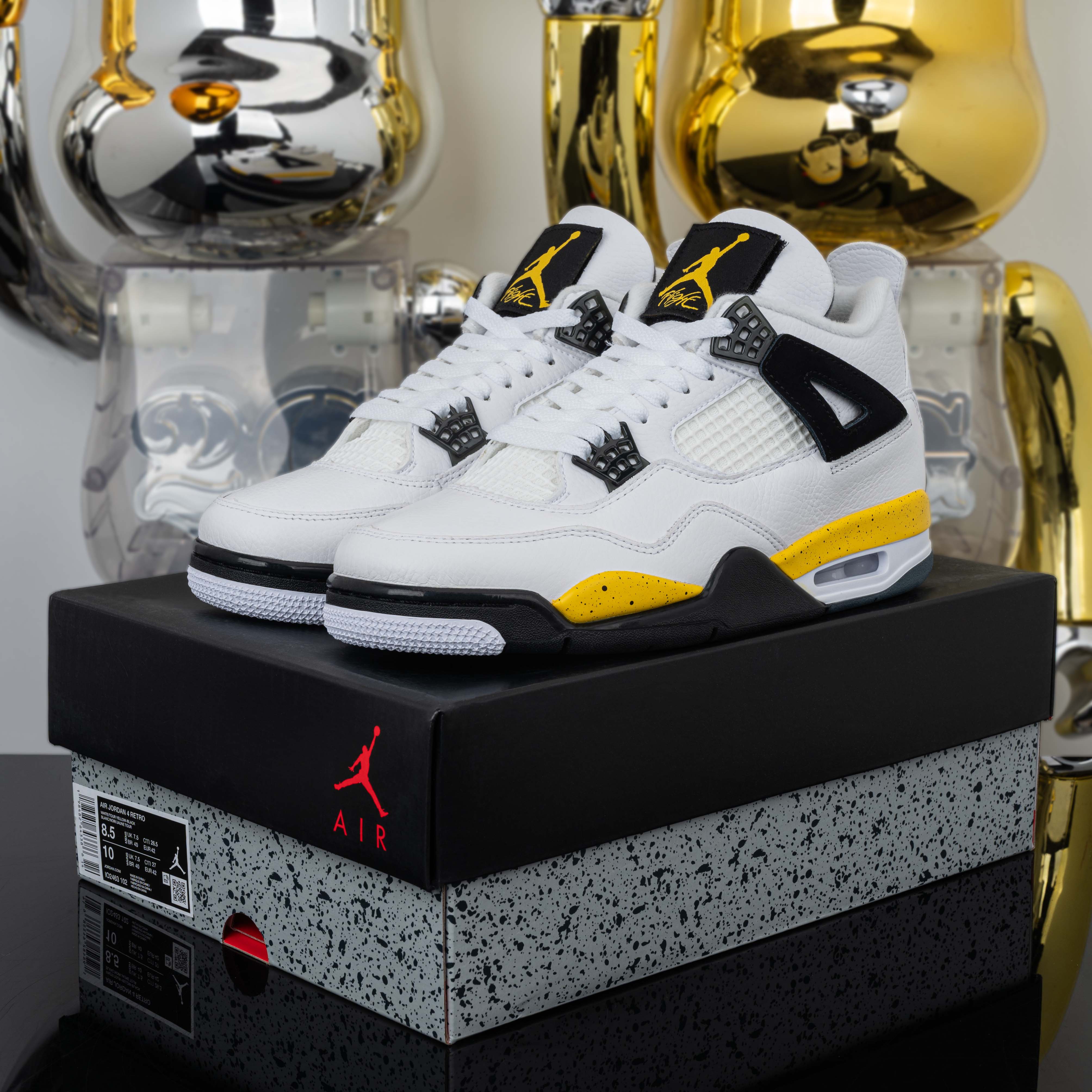 Air Jordan 4 Retro WhiteTour YellowBlack IO2463 102
