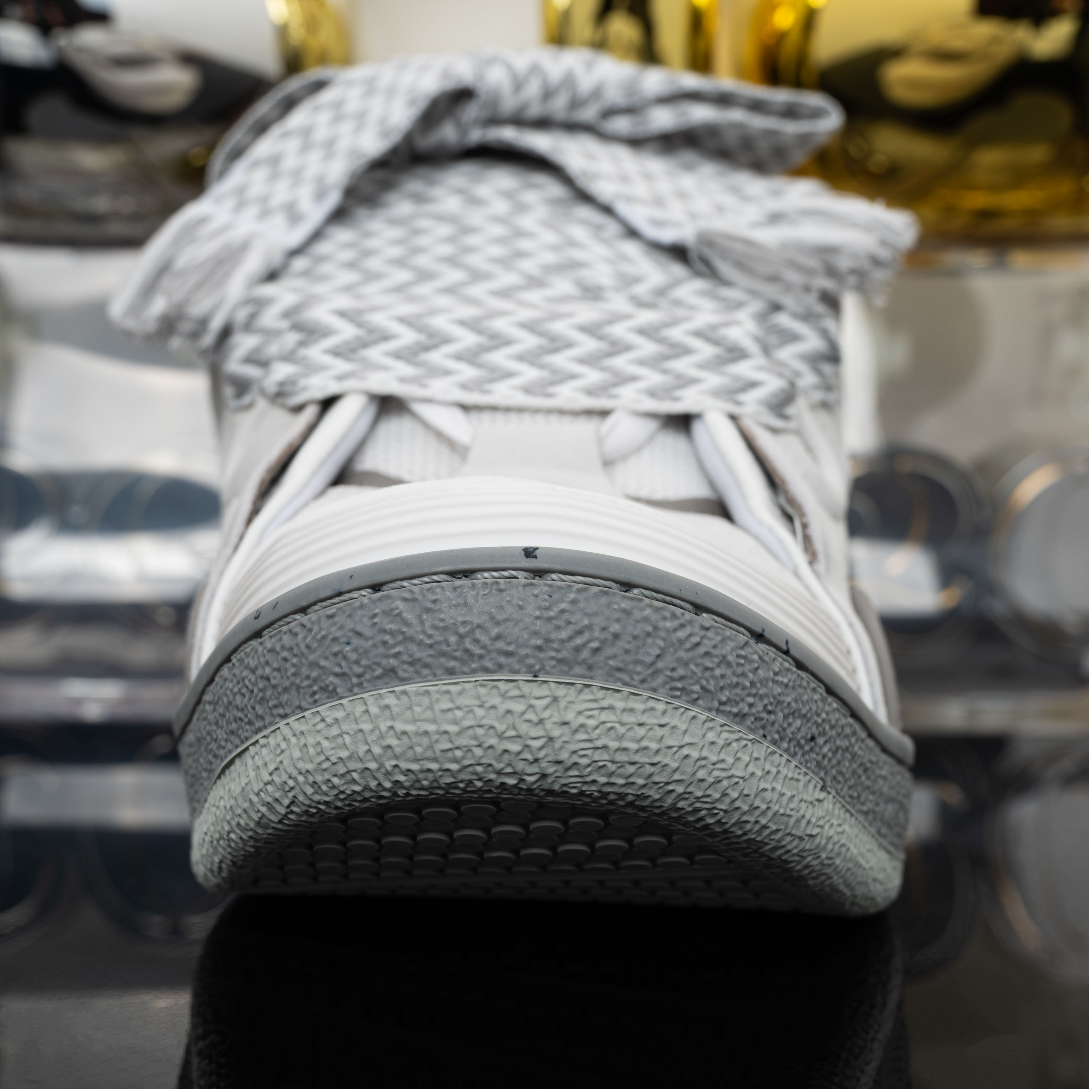 Lanvin Curb Sneakers FW-SKDK11-DOTS-P231300