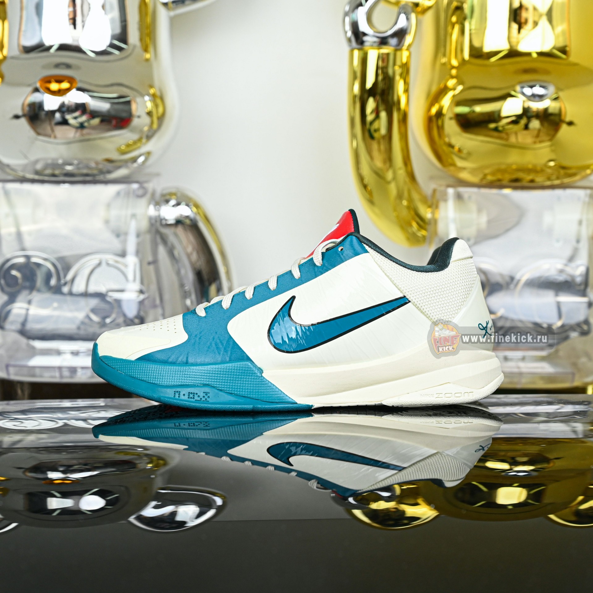 Nike Zoom Kobe 5 Caitlin Clark Protro PE  IZ1852-100