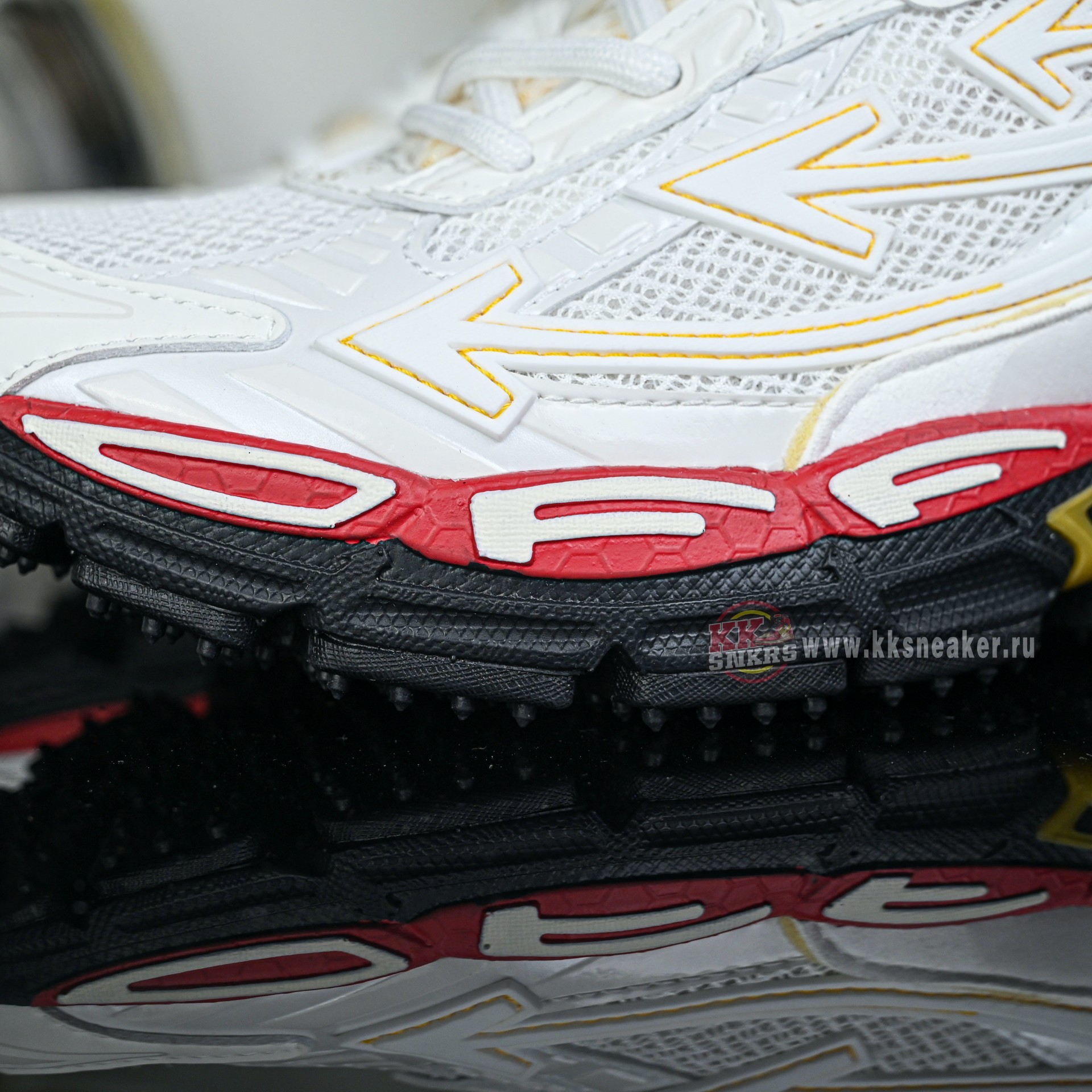 OFF-WHITE BE Right Back AC5239