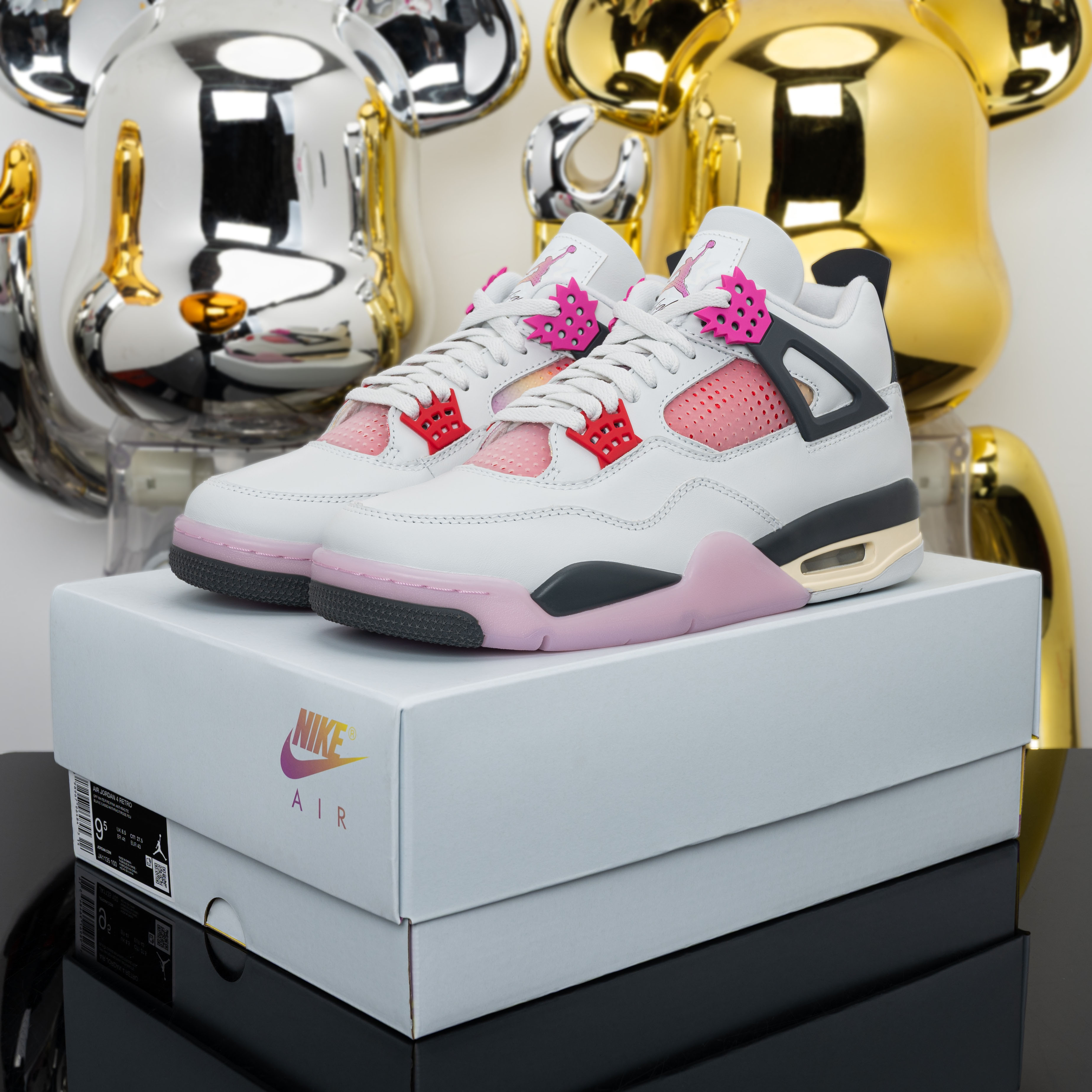 Air Jordan 4 Retro Comic JA1135-100