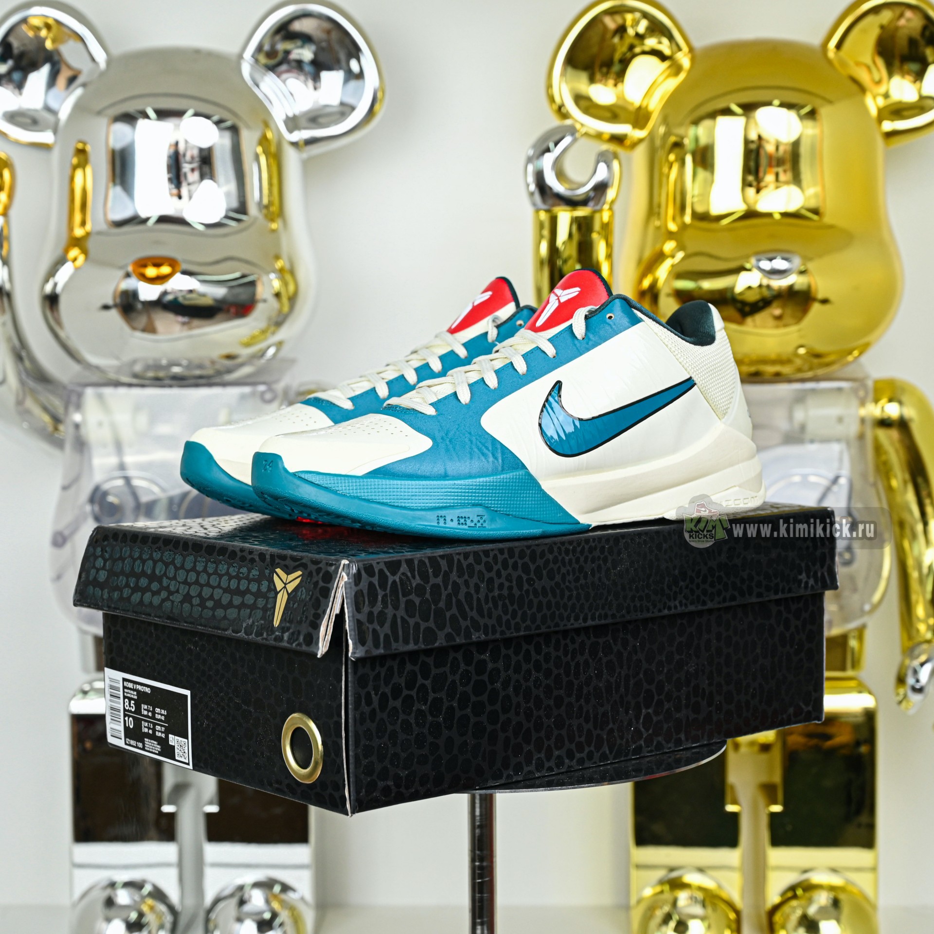 Nike Zoom Kobe 5 Caitlin Clark Protro PE  IZ1852-100