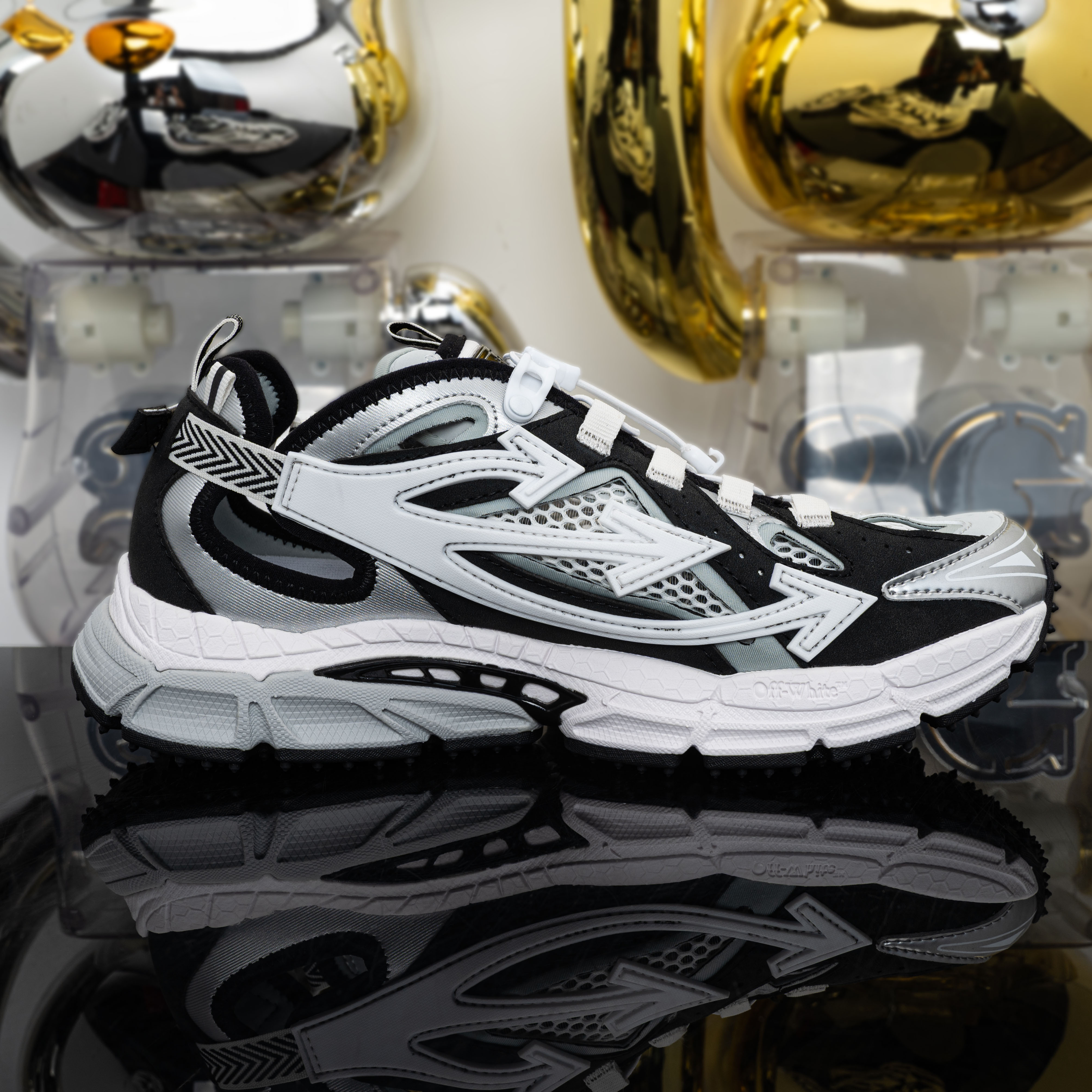 Off-White Be Right Back OMIA29SS26FAB0017210