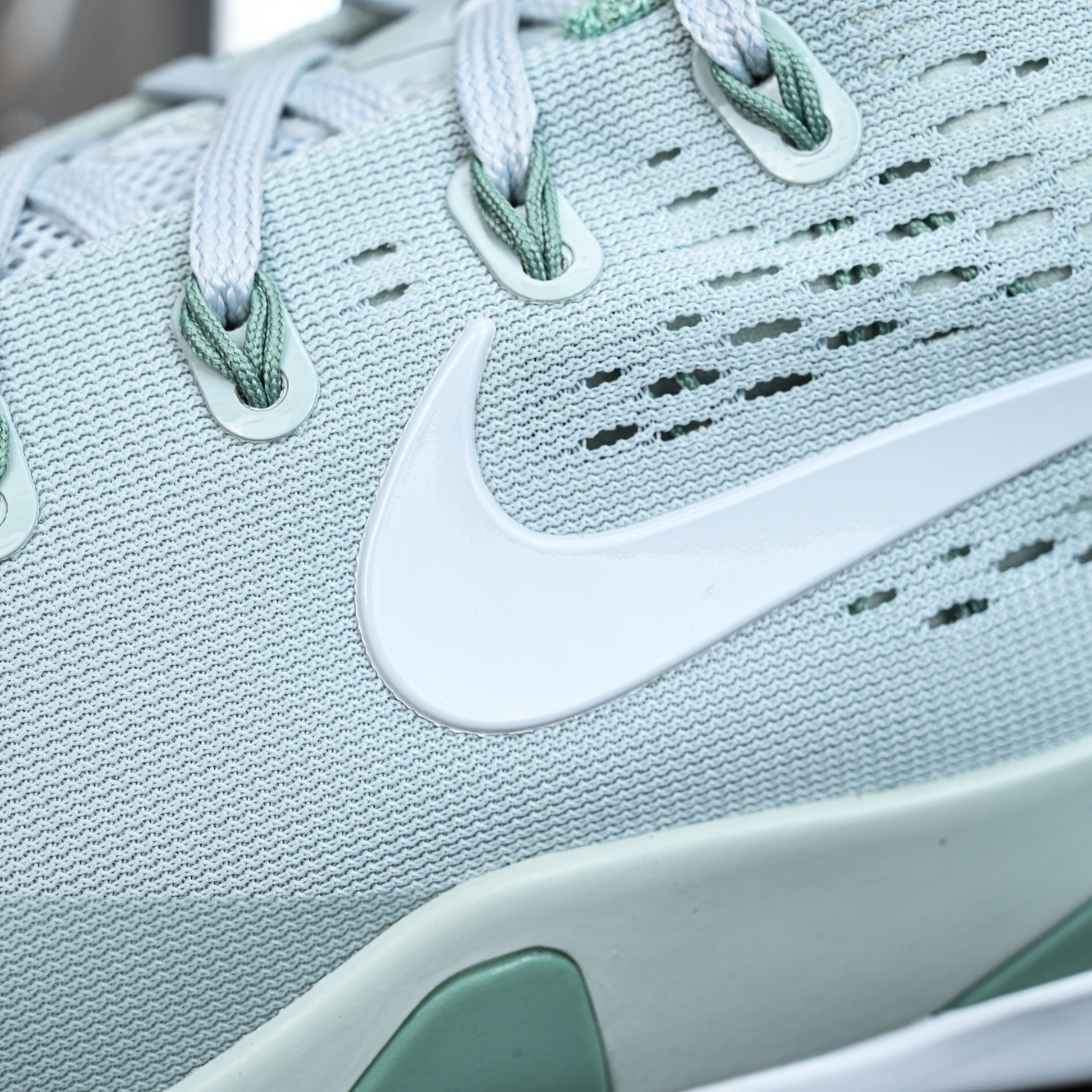 Nike Kobe 6 Elite Low EM Protro ‘Mambacita’ IH1401-003