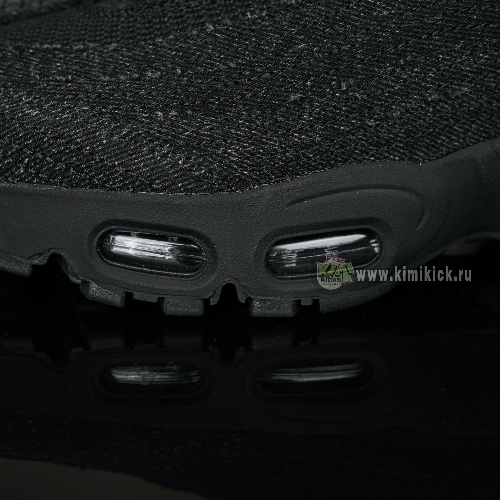 Levi's x Nike Air Max 95 