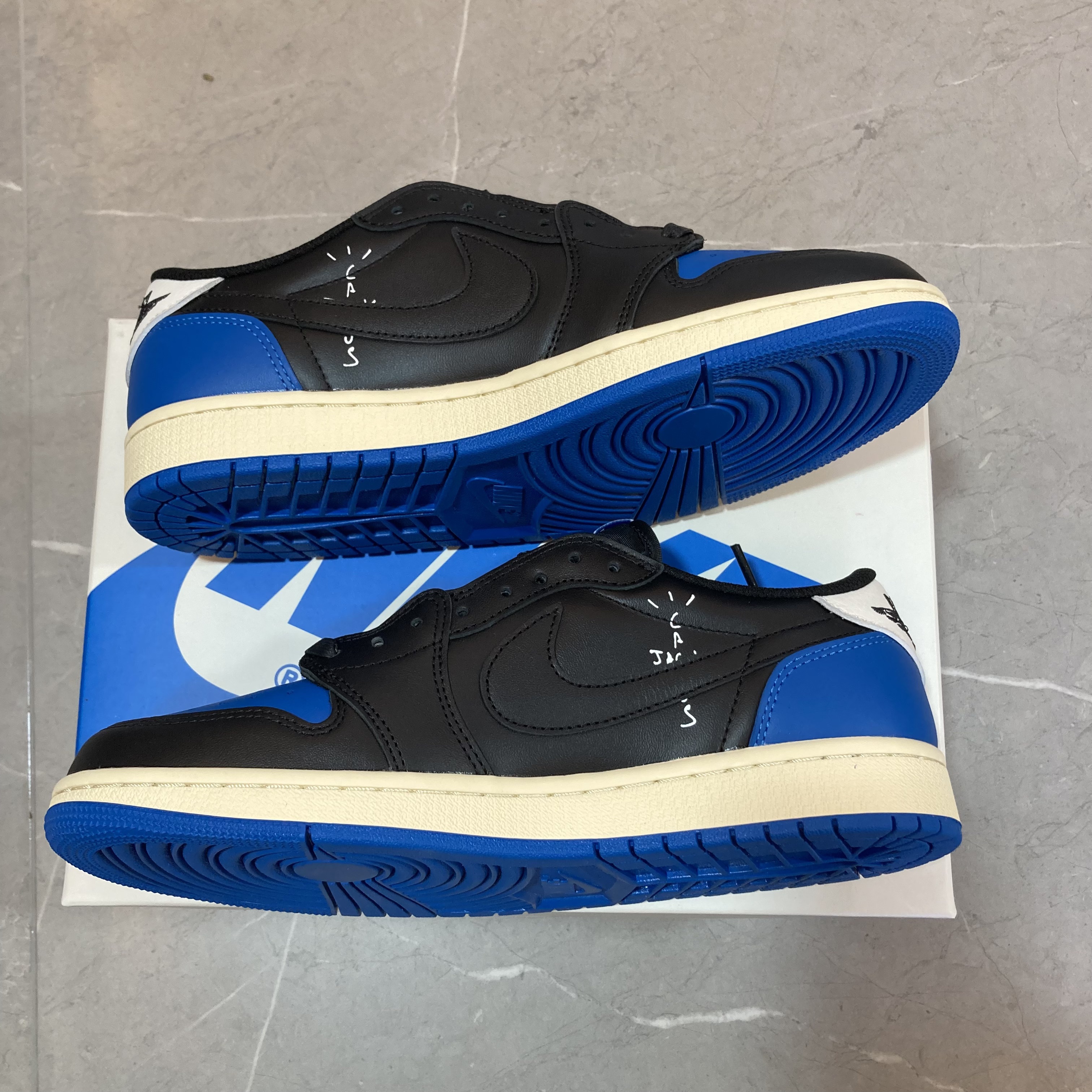 Travis Scott X Fragment Design X Air Jordan 1 Low Collaboration