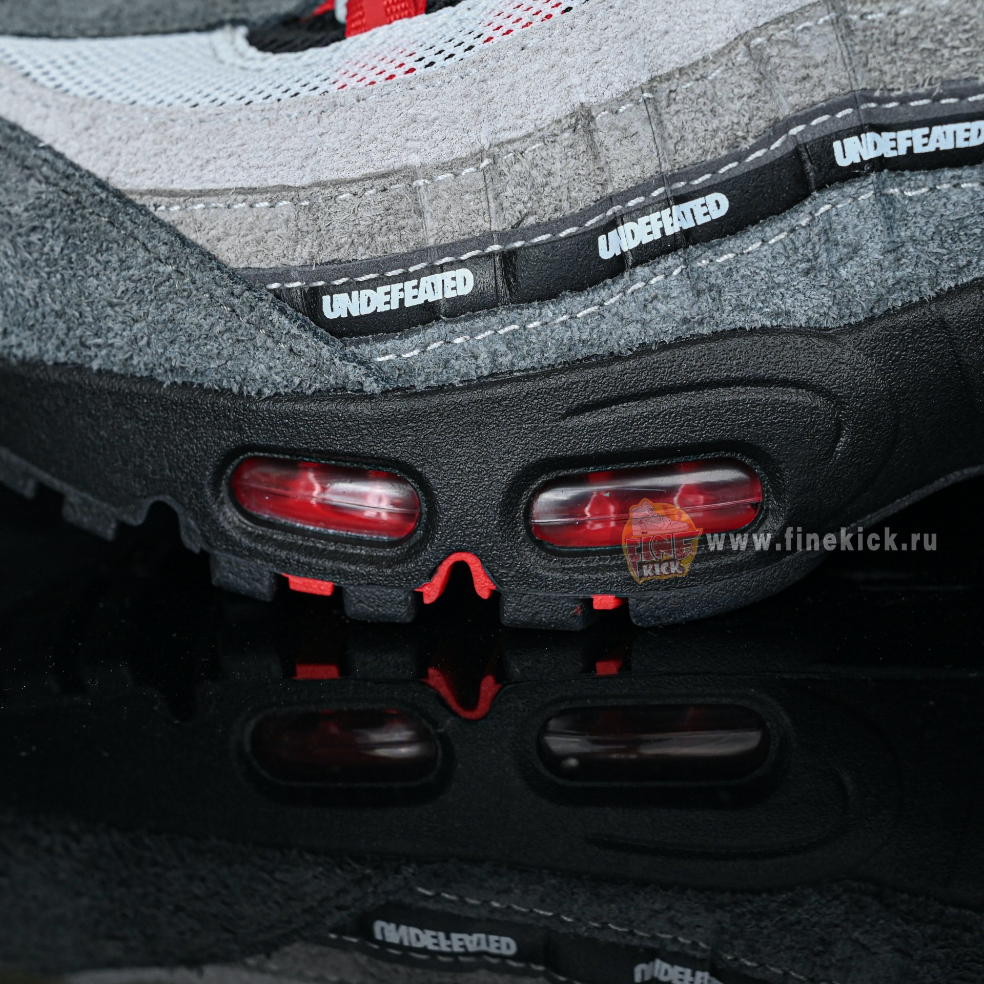 UNDEFEATED x Nike Air Max 95 SP IB4523-003