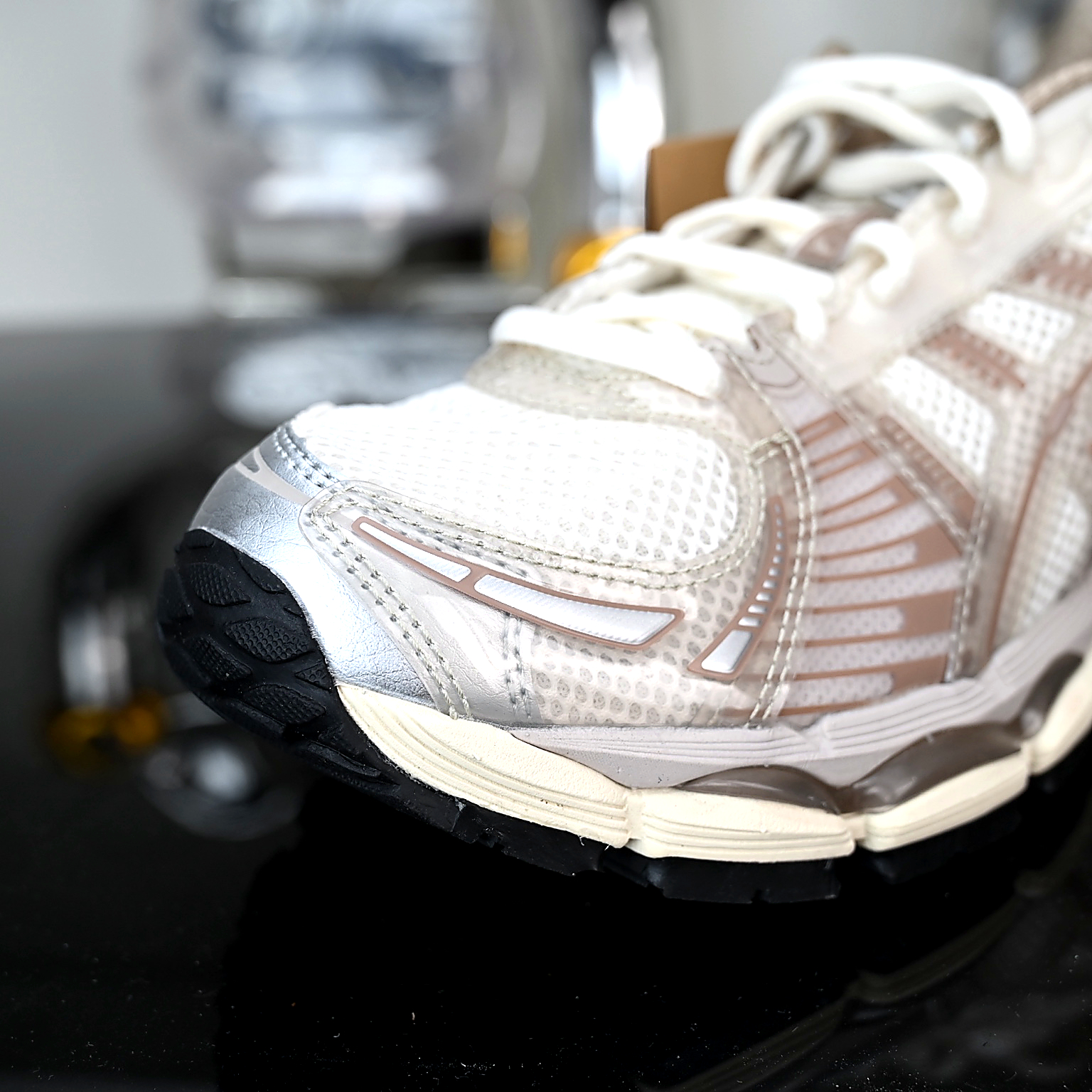 ASICS GEL-KAYANO 12.1 Cream / Chateau Gray  1203B144-100