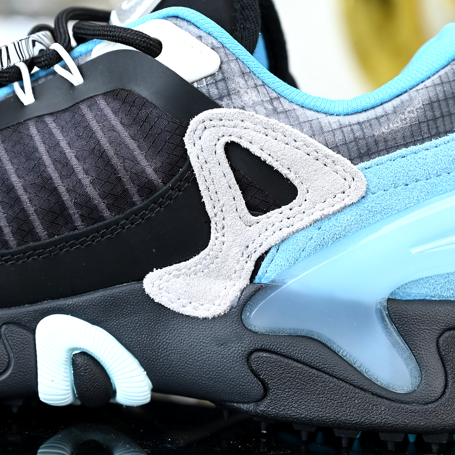 Off-White™ ODSY-2000 “Blue Black”