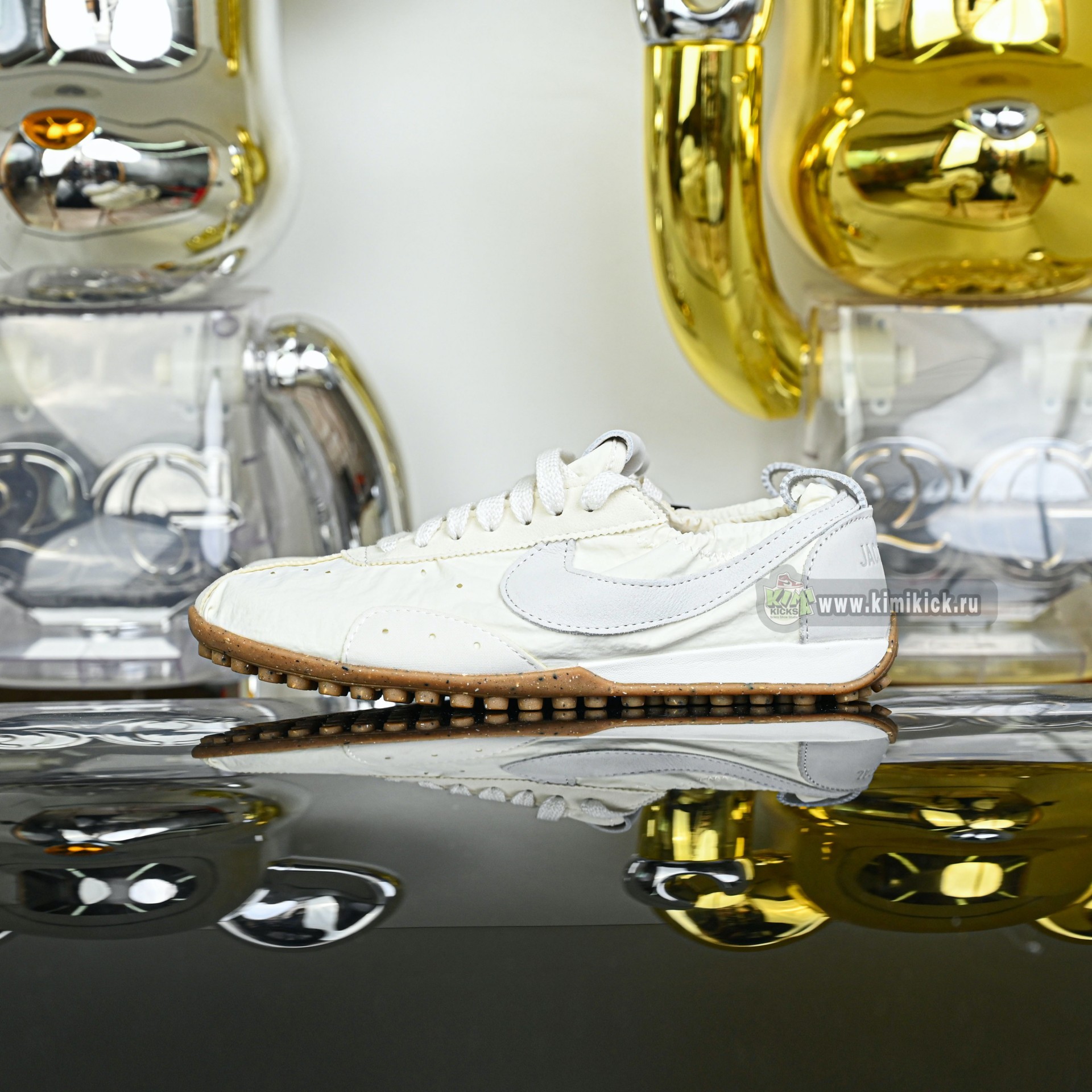Nike x Jacquemus MOON SHOES  HV8547-002