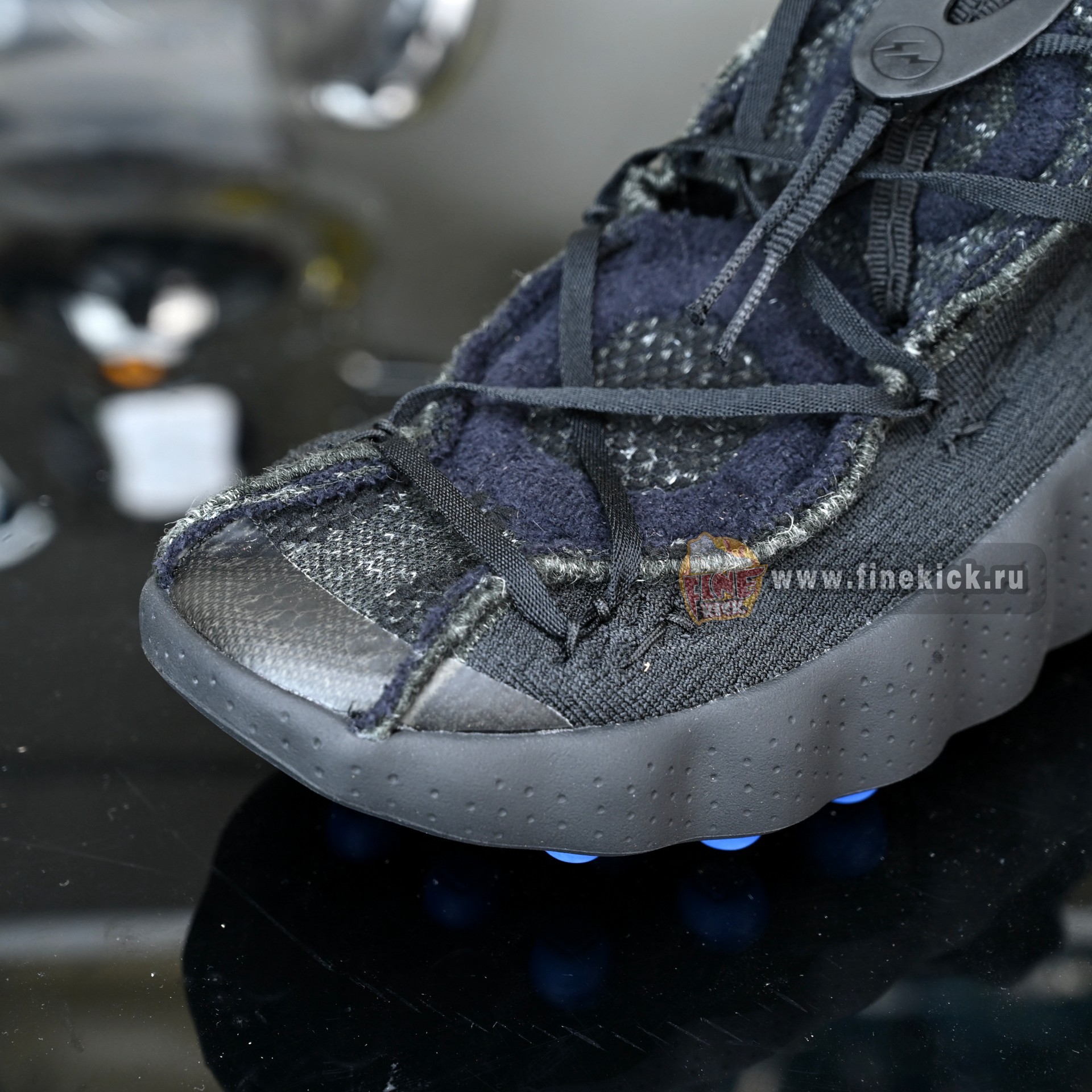 Nike x FRAGMENT Mind 002   IQ8504-002
