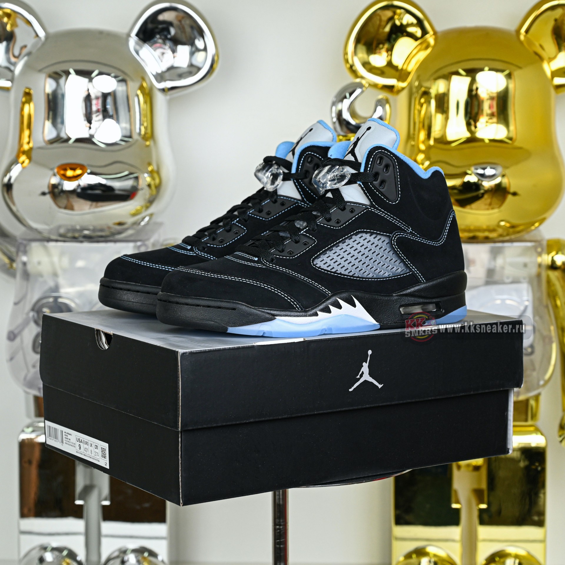 AIR JORDAN 5  BLACK/UNC  RETURNS  JUNE 2O  DD0587-008