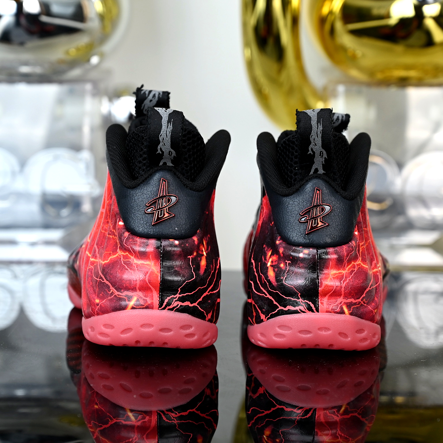 Nike Air Foamposite One Premium x Stranger Things “Mind Flayer”