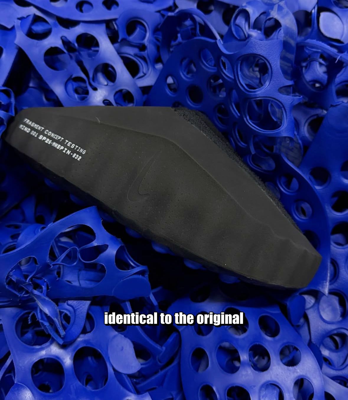 Nike x Fragment Design Mind 001  IQ8502-001