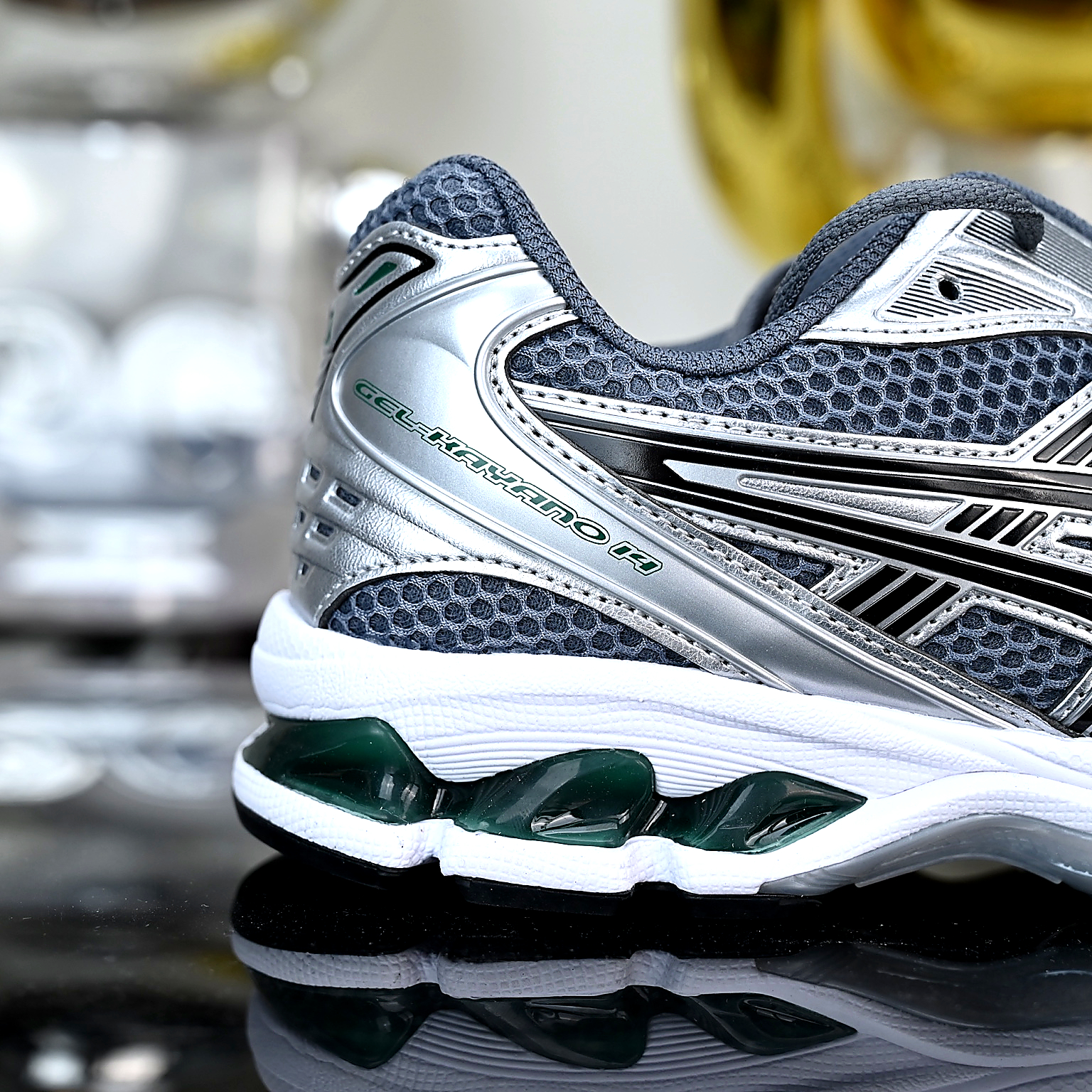 ASICS GEL-Kayano 14  1203A537-020