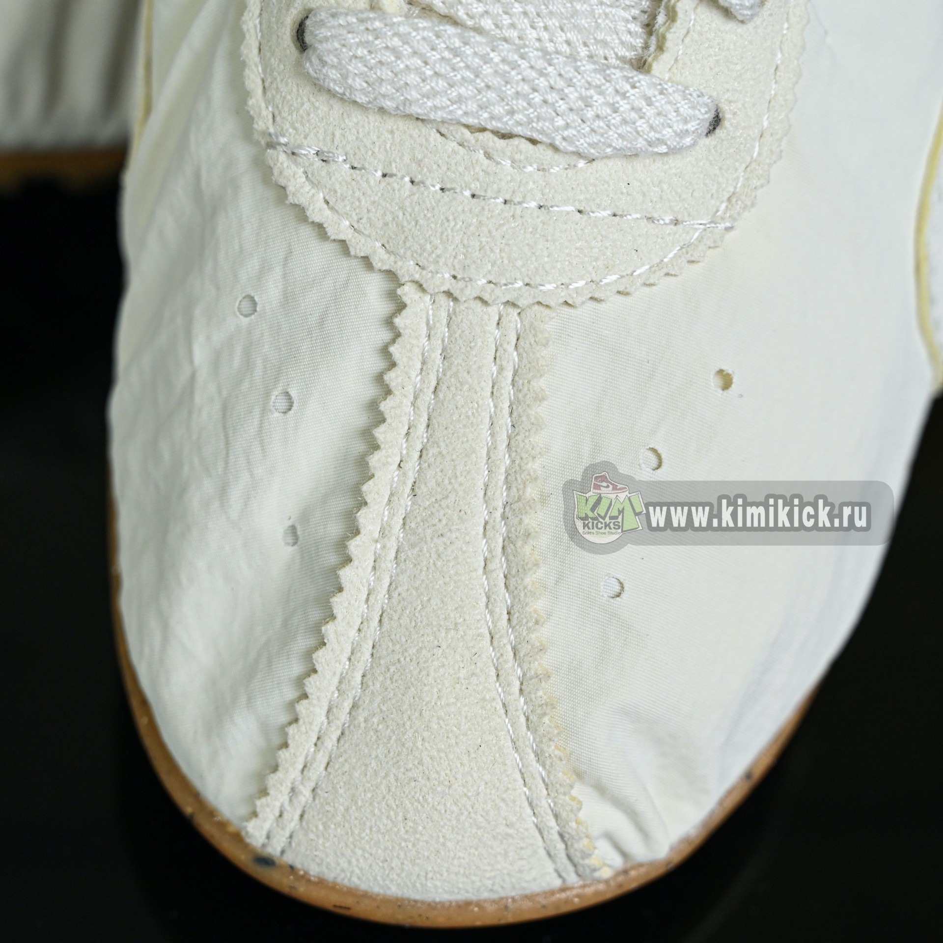 Nike x Jacquemus MOON SHOES  HV8547-002