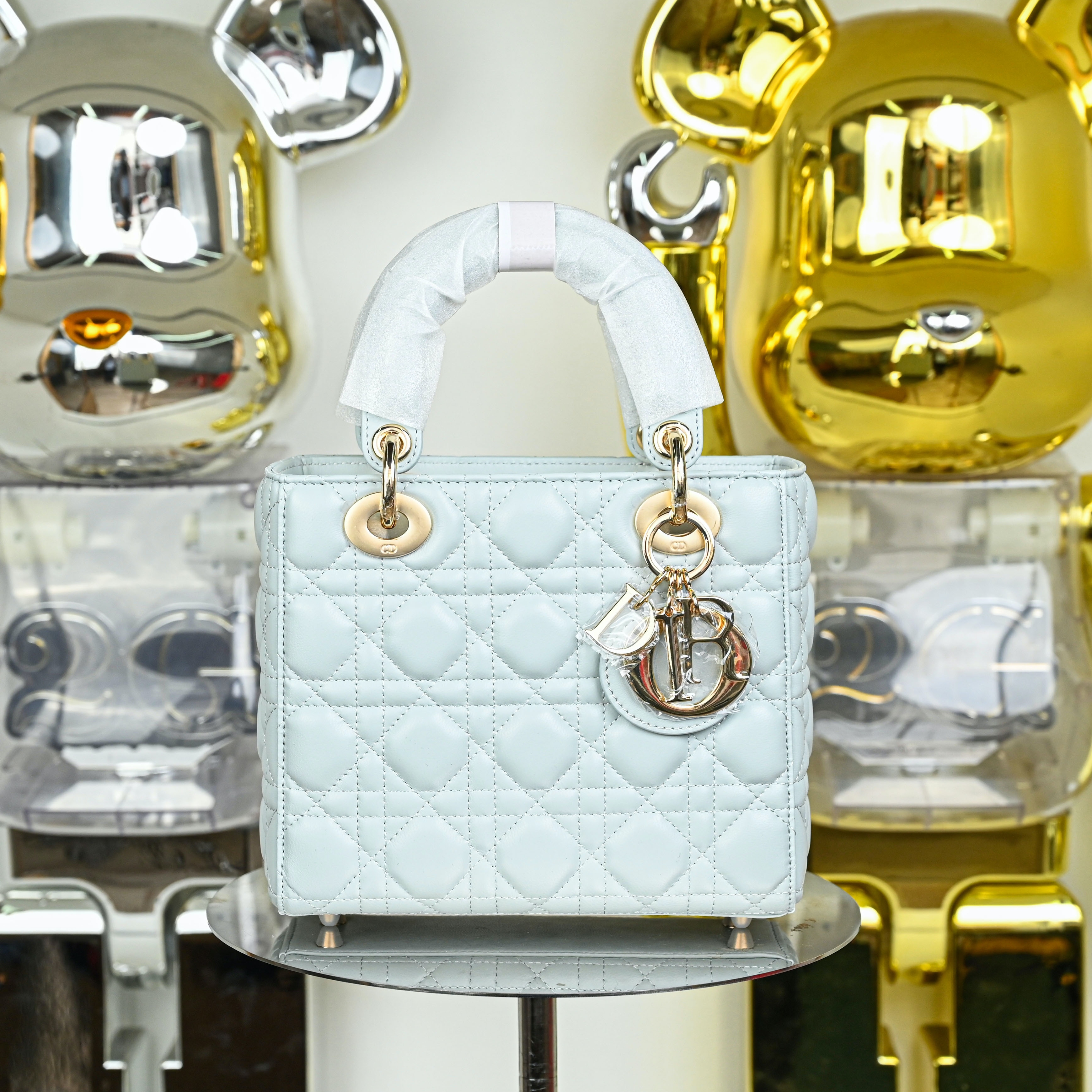 Dior
