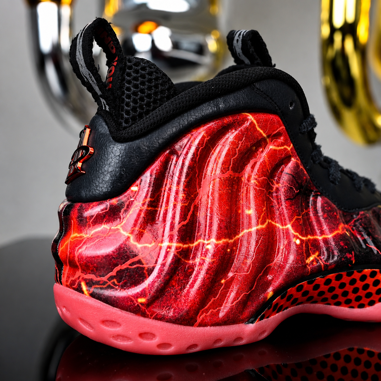 Nike Air Foamposite One Premium x Stranger Things “Mind Flayer”