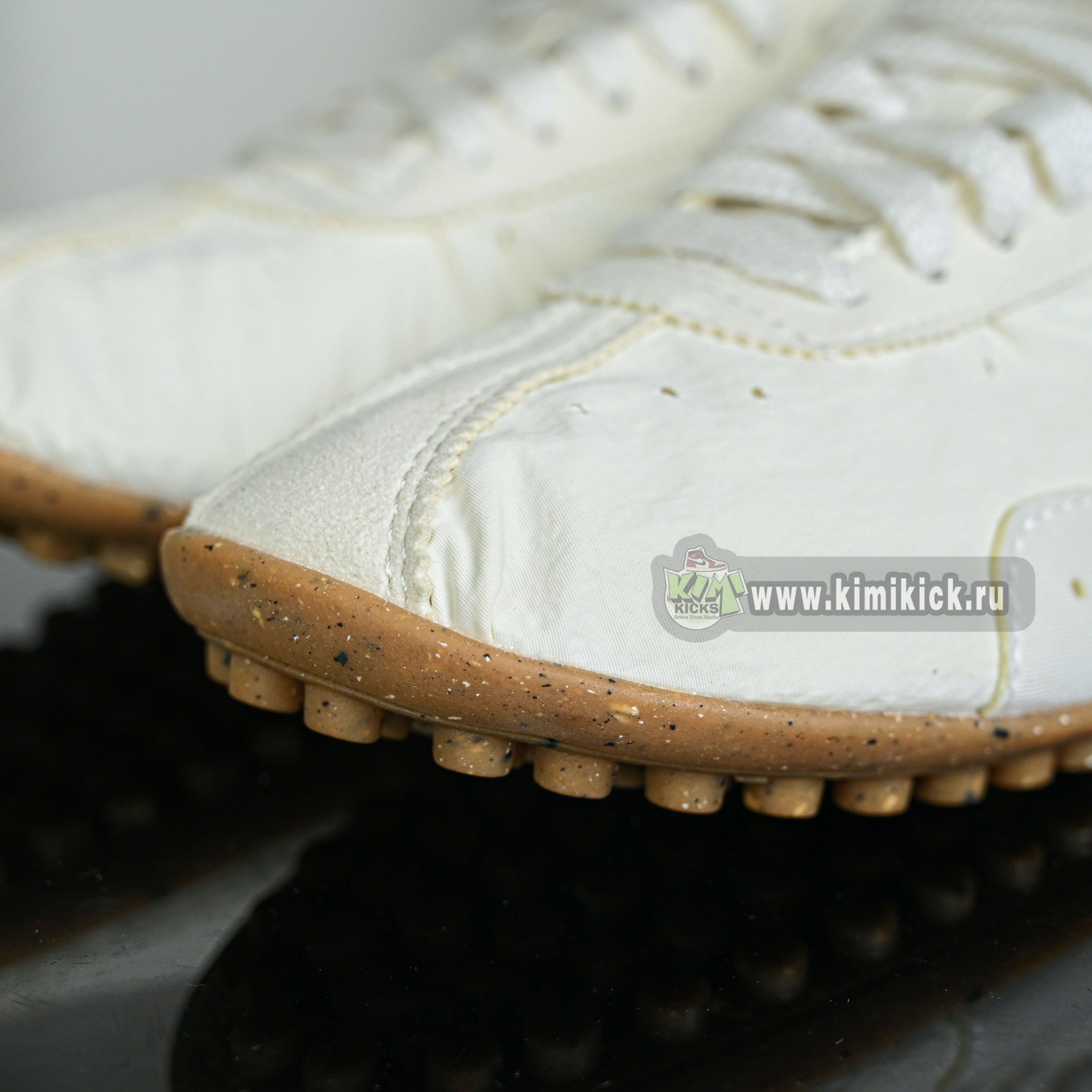 Nike x Jacquemus MOON SHOES  HV8547-002
