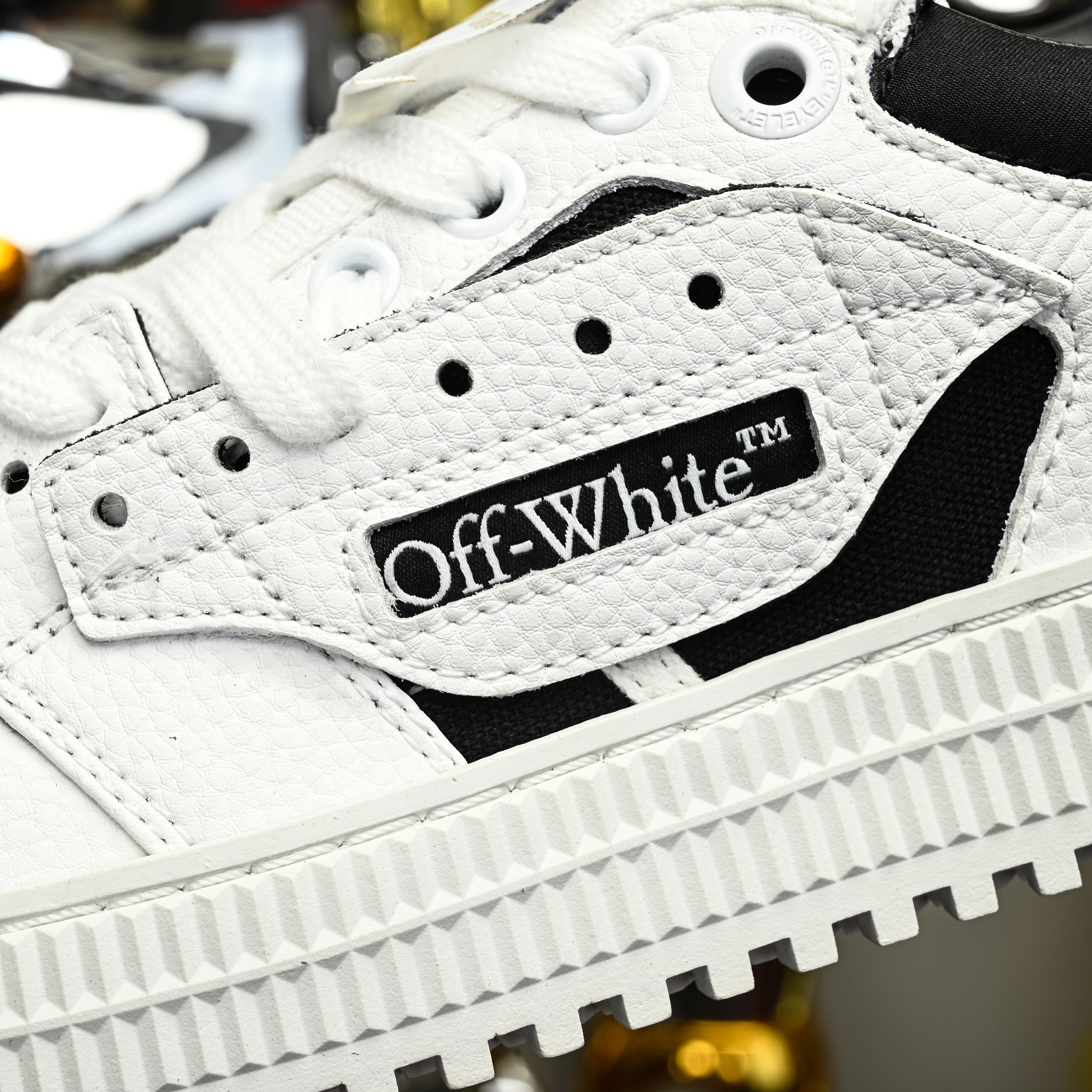 OFF-WHITE 3.0 Off Court  OMIA29KC99LEA0020110