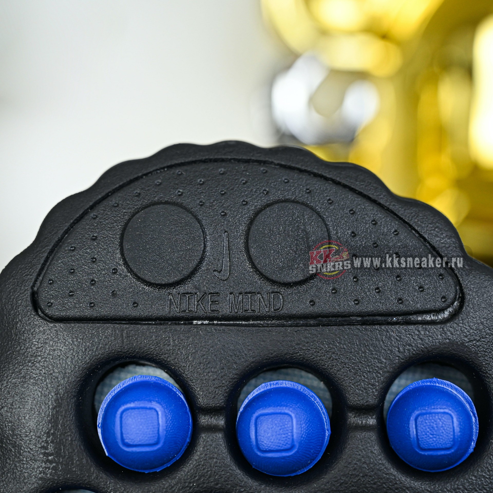 Nike x Fragment Design Mind 001  IQ8502-001