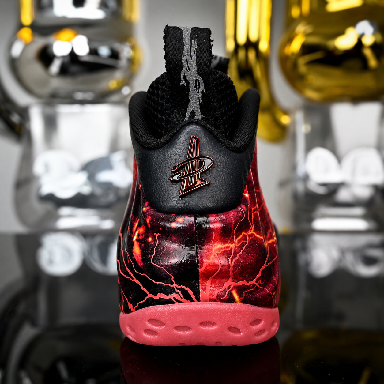 Nike Air Foamposite One Premium x Stranger Things “Mind Flayer”