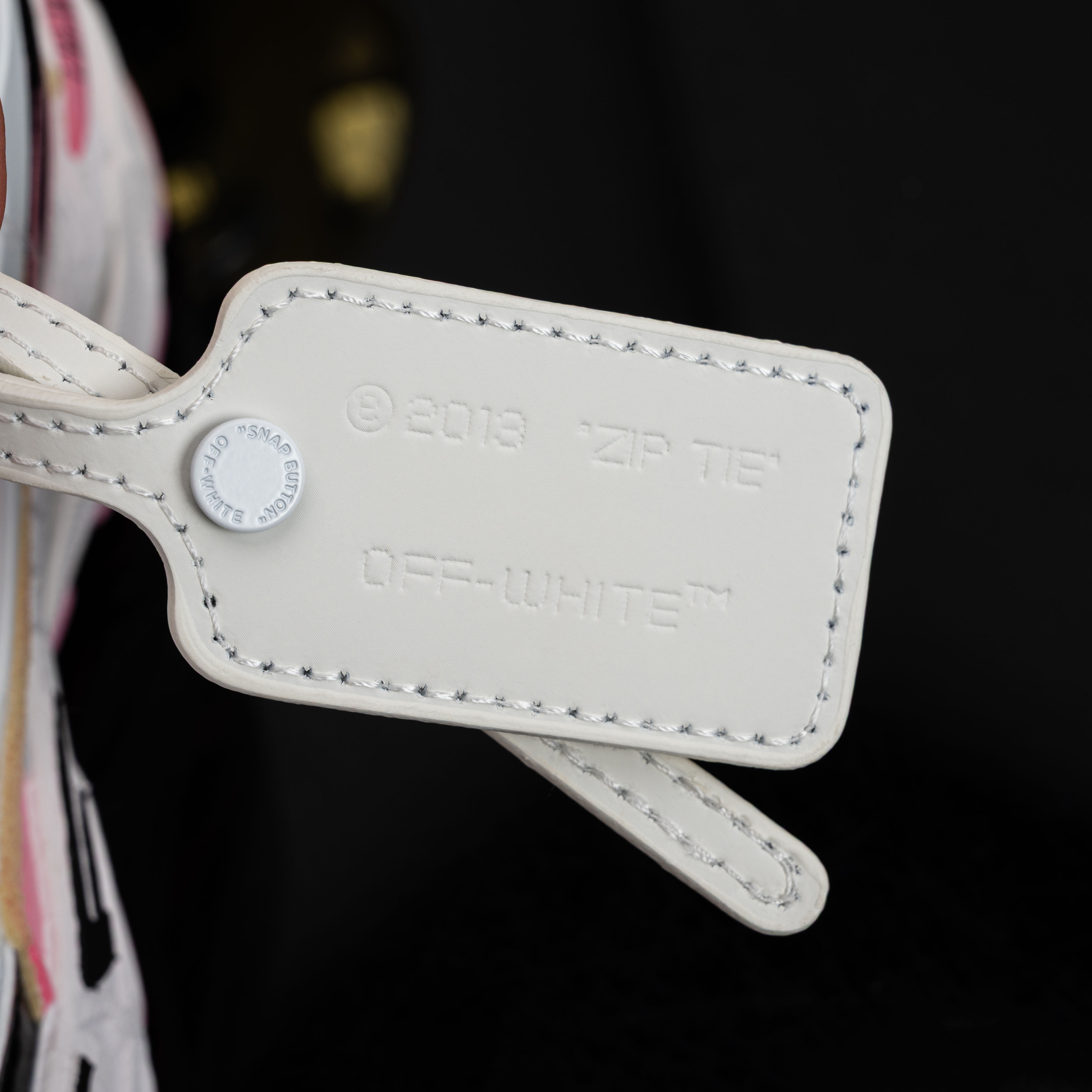 OFF-WHITE Be Right Back OWIA289S26FAB001013C