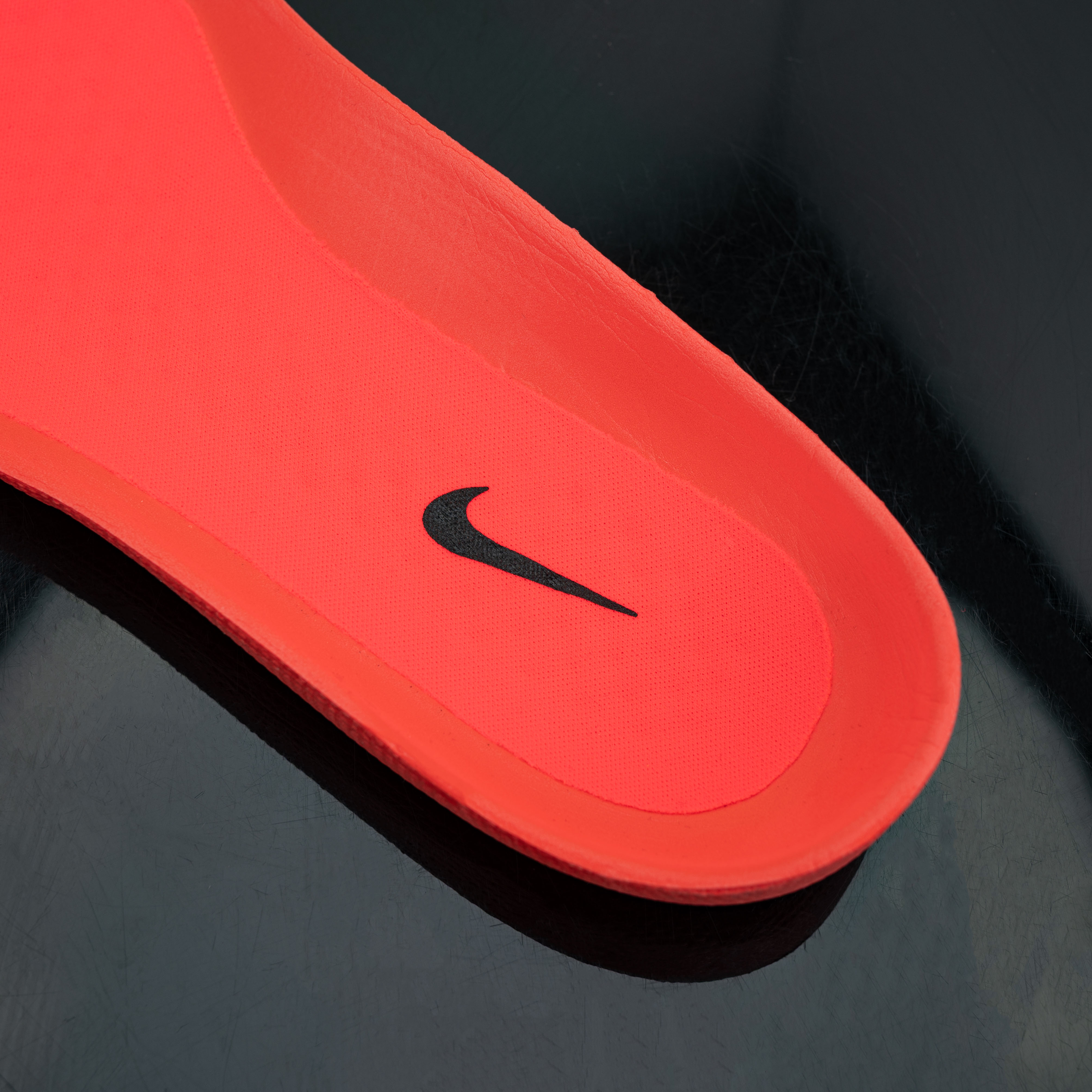 Nike Air Liquid Max “Bright Crimson and Fire Red” IQ7634-002