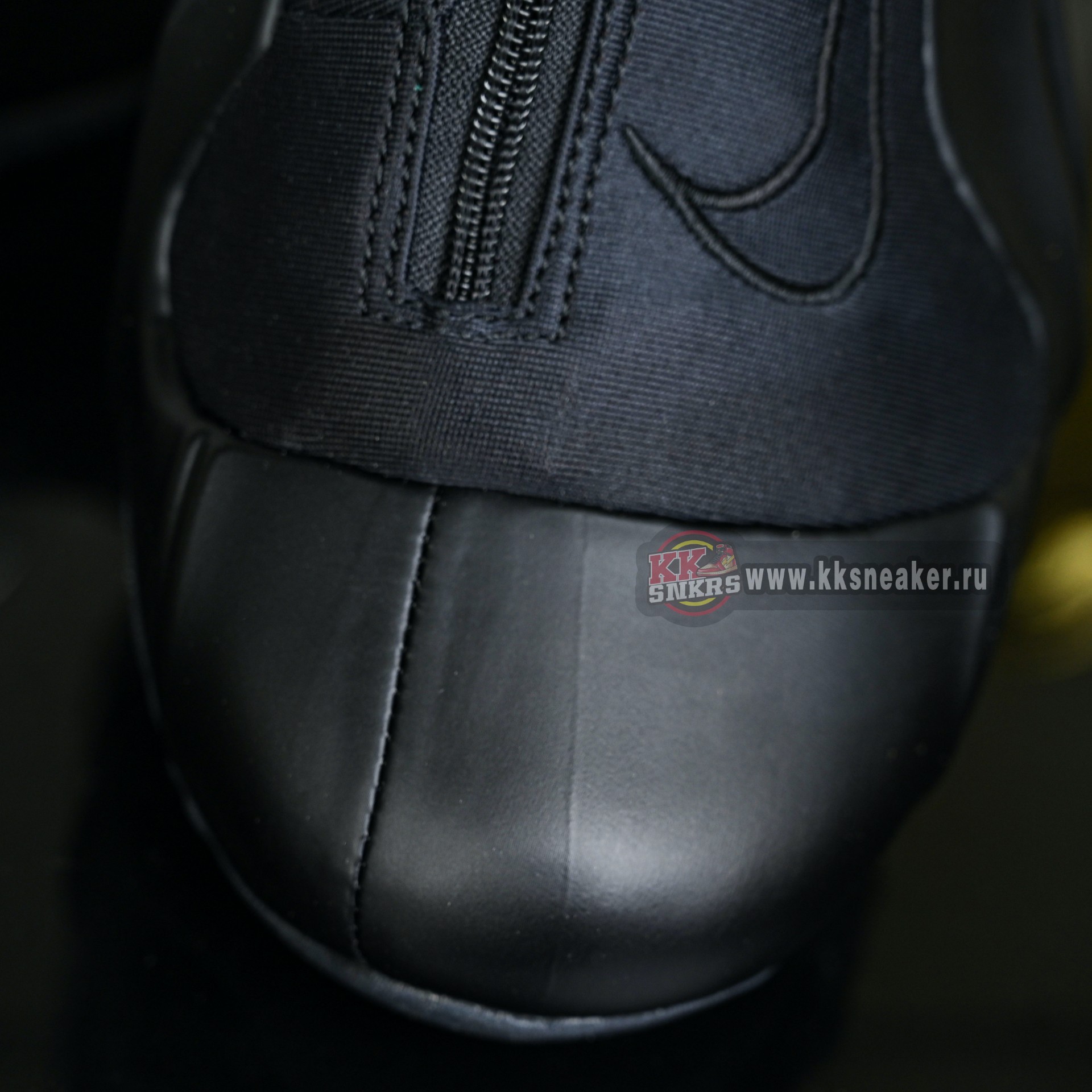 Nike Air Flightposite   FV5582-001