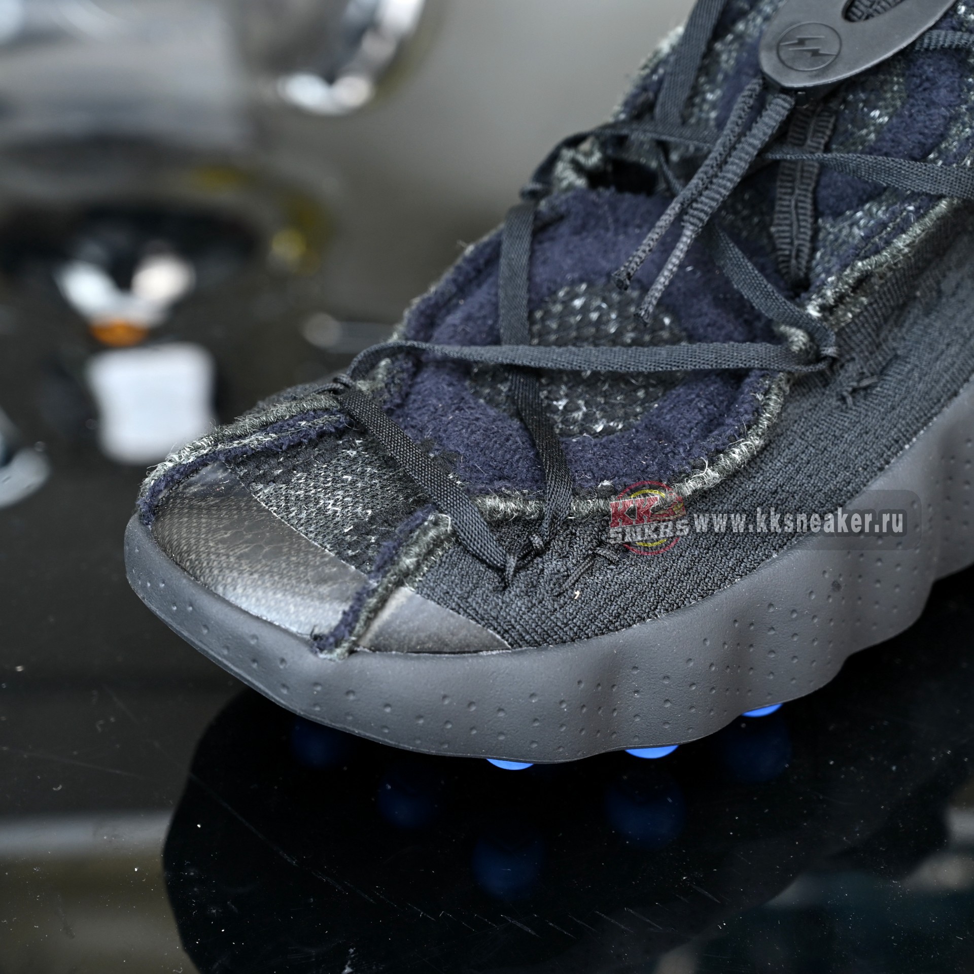 Nike x FRAGMENT Mind 002   IQ8504-002