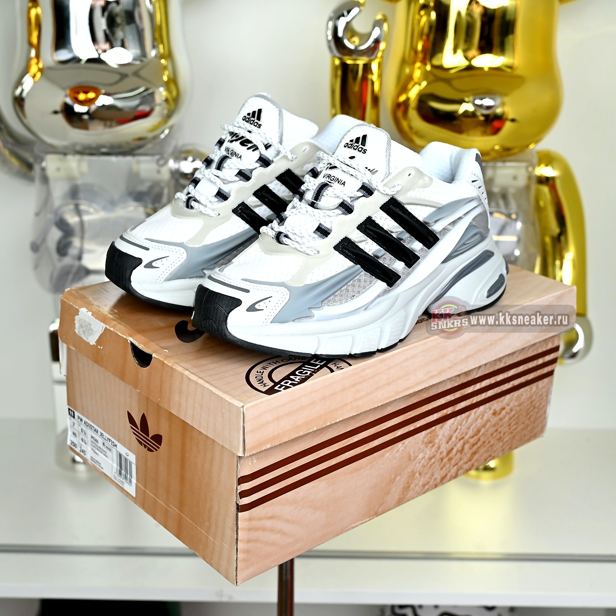 Pharrell Williams x adidas PW Adistar Jellyfish “White Silver Black” JP9265