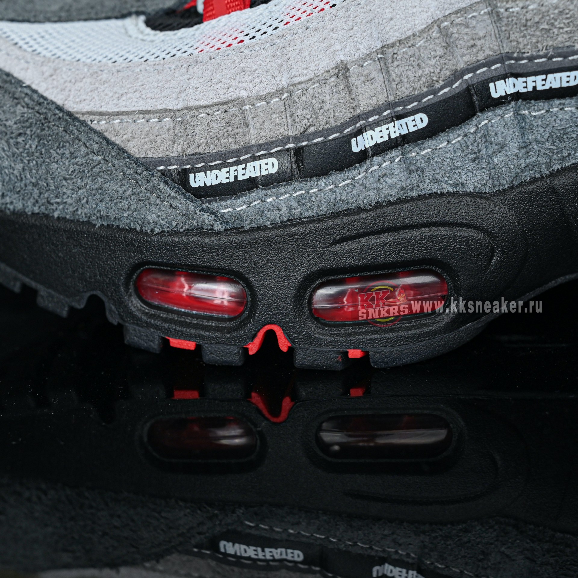 UNDEFEATED x Nike Air Max 95 SP IB4523-003