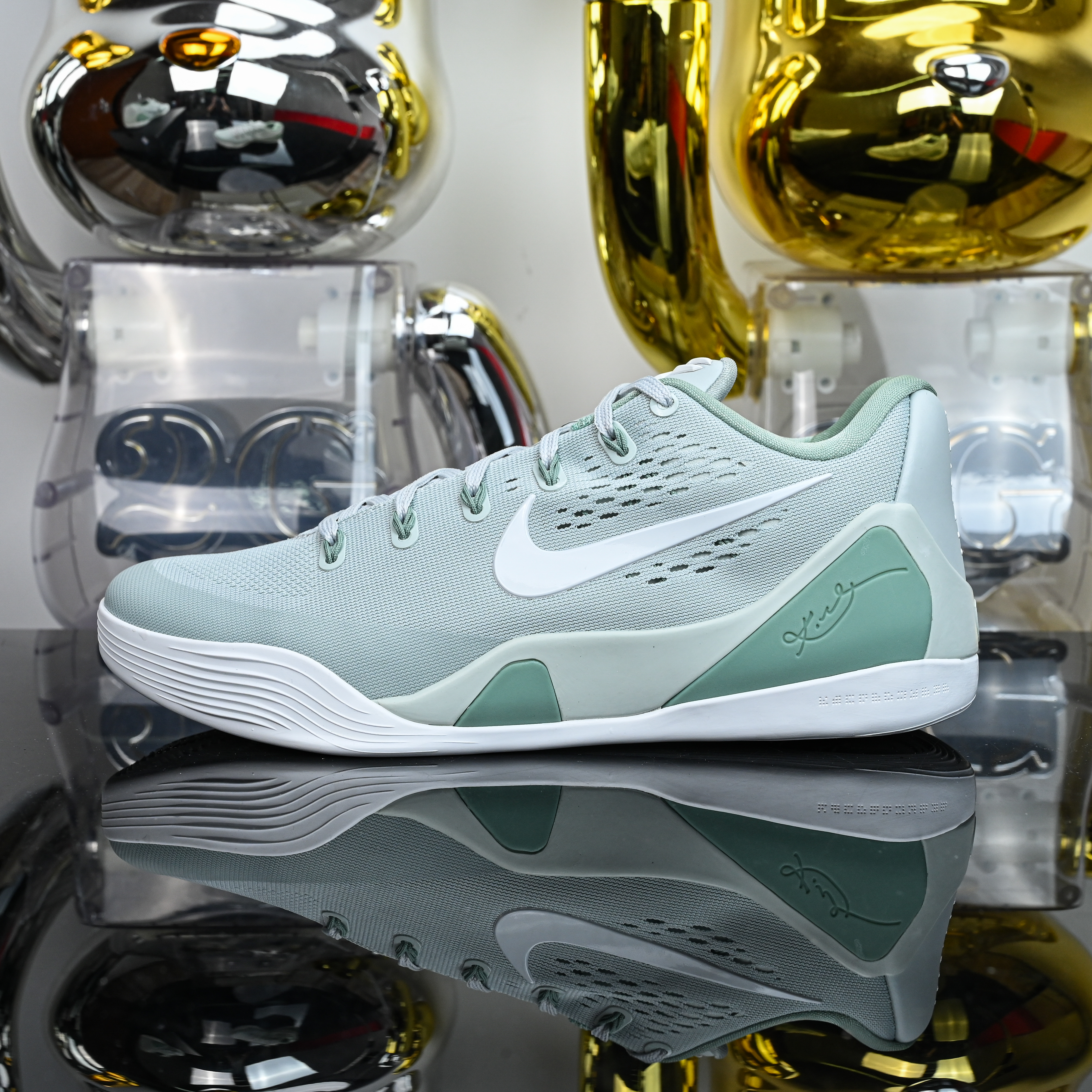 Nike Kobe IX Elite Low EM Protro ‘Mambacita’ IH1401-003
