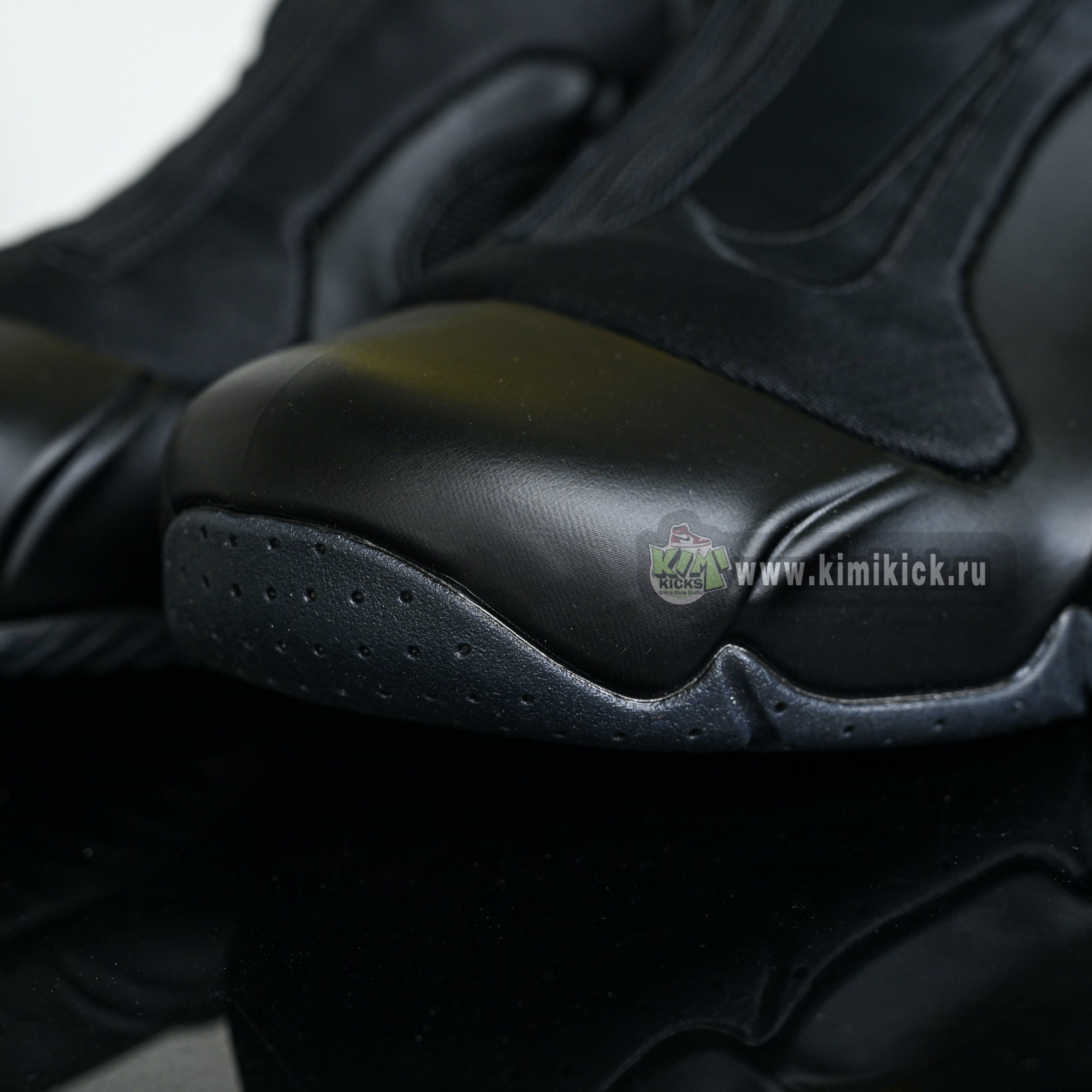 Nike Air Flightposite   FV5582-001