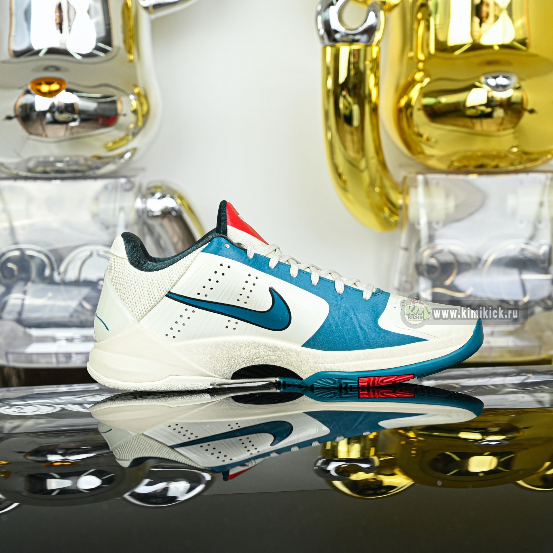 Nike Zoom Kobe 5 Caitlin Clark Protro PE  IZ1852-100