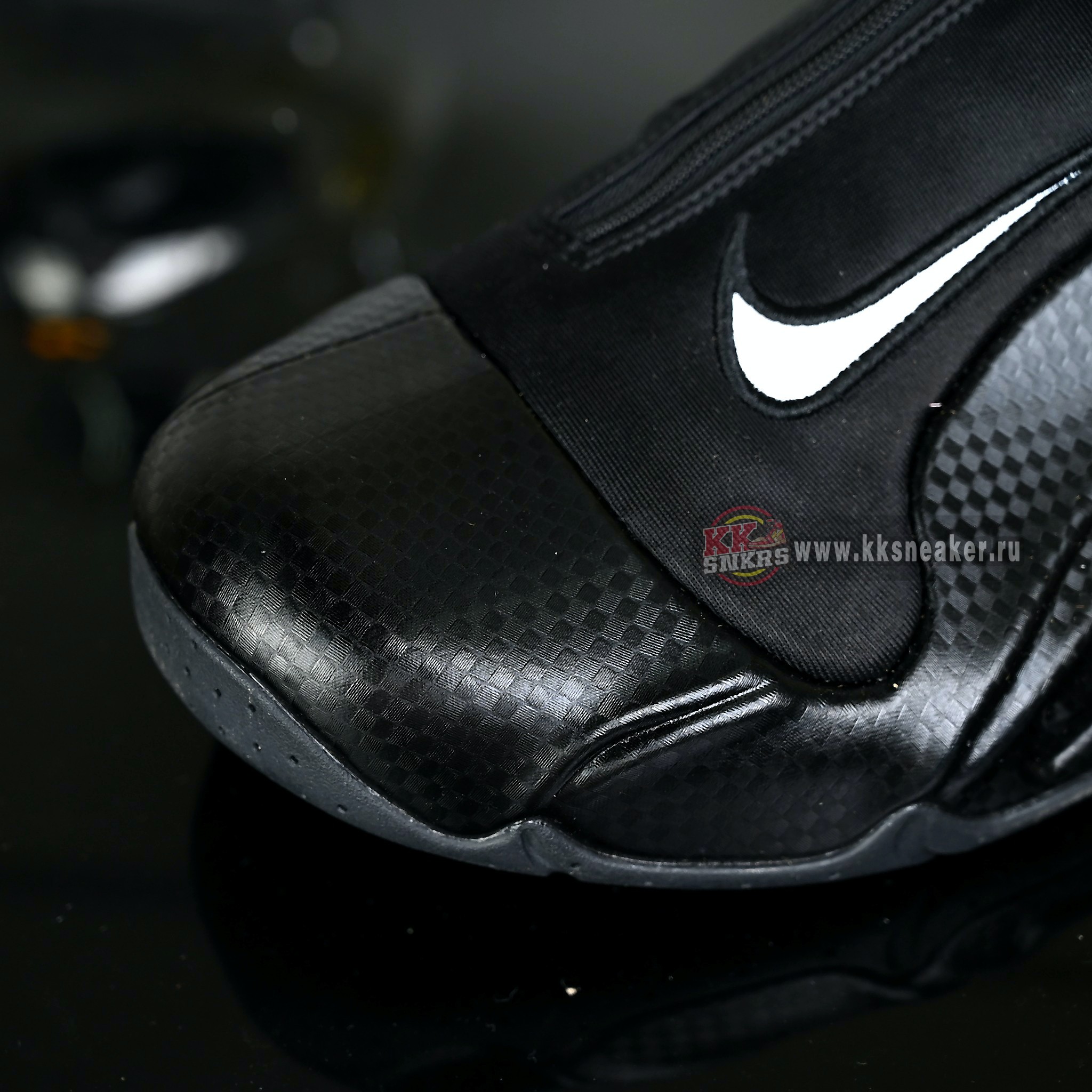 Nike Air Flightposite 2014 “Carbon Fiber Black” 642307-001