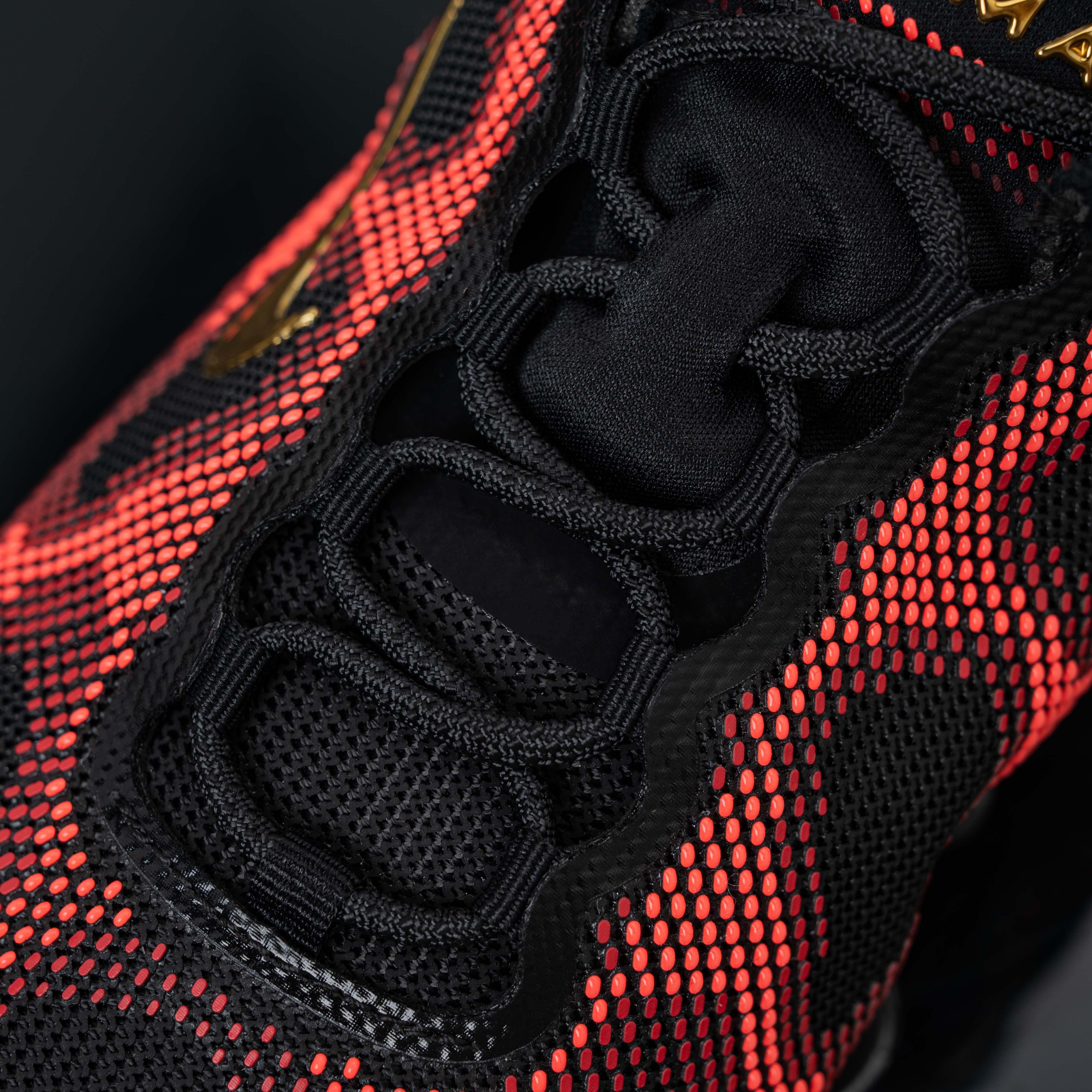 Nike Air Liquid Max “Bright Crimson and Fire Red” IQ7634-002